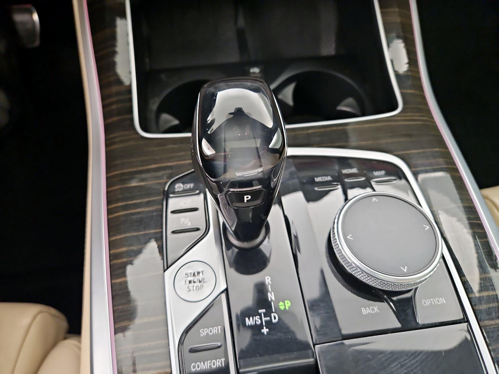 Thumbnail: 2021 BMW X5 - 18