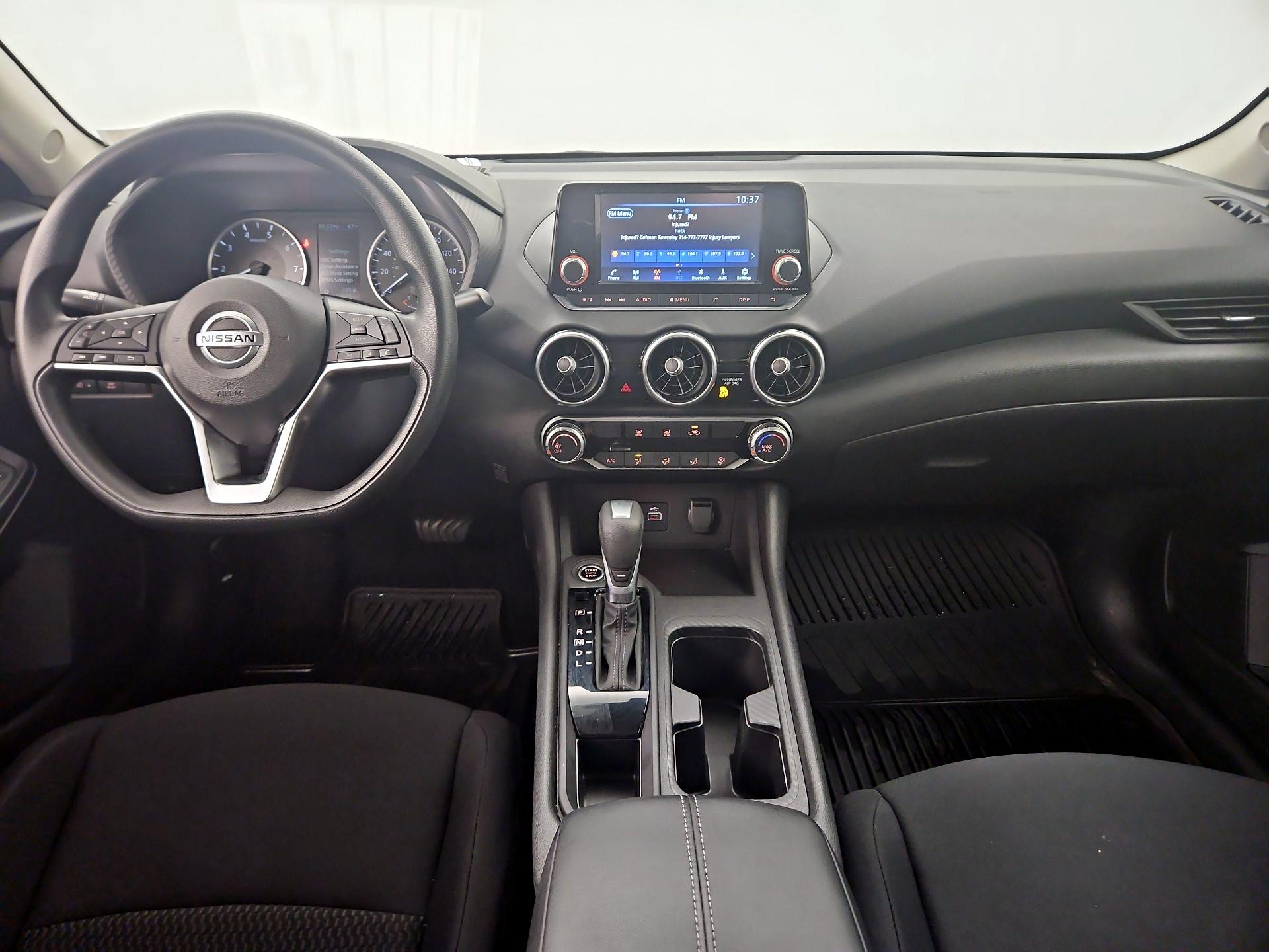 Thumbnail: 2023 Nissan Sentra - 9
