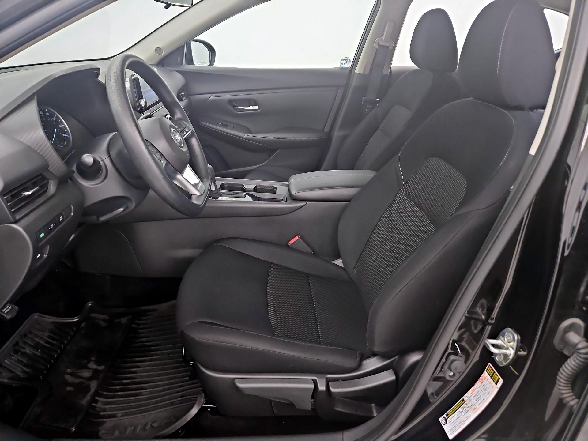Thumbnail: 2023 Nissan Sentra - 11