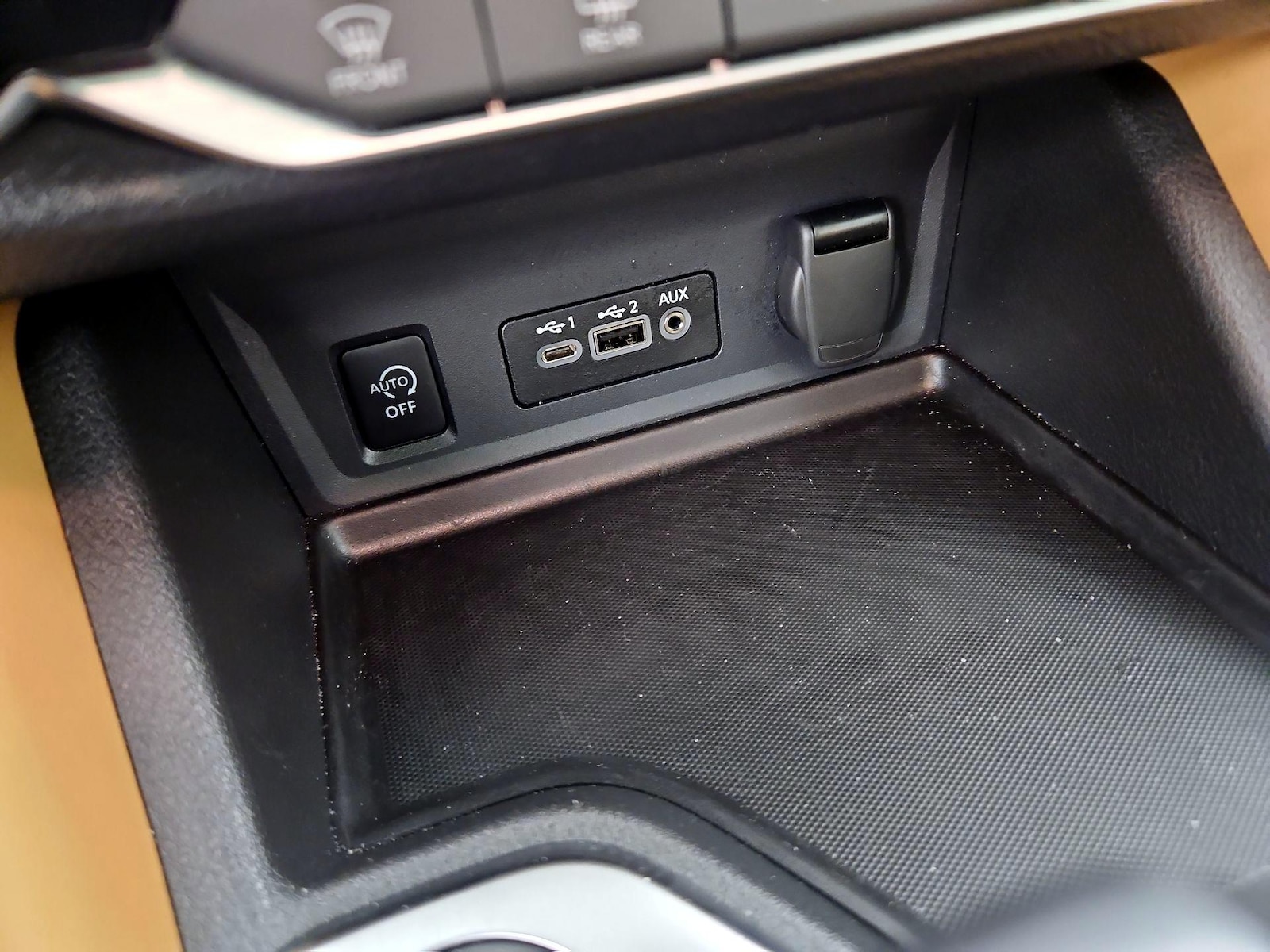 2025 Nissan Sentra SV - Photo 19