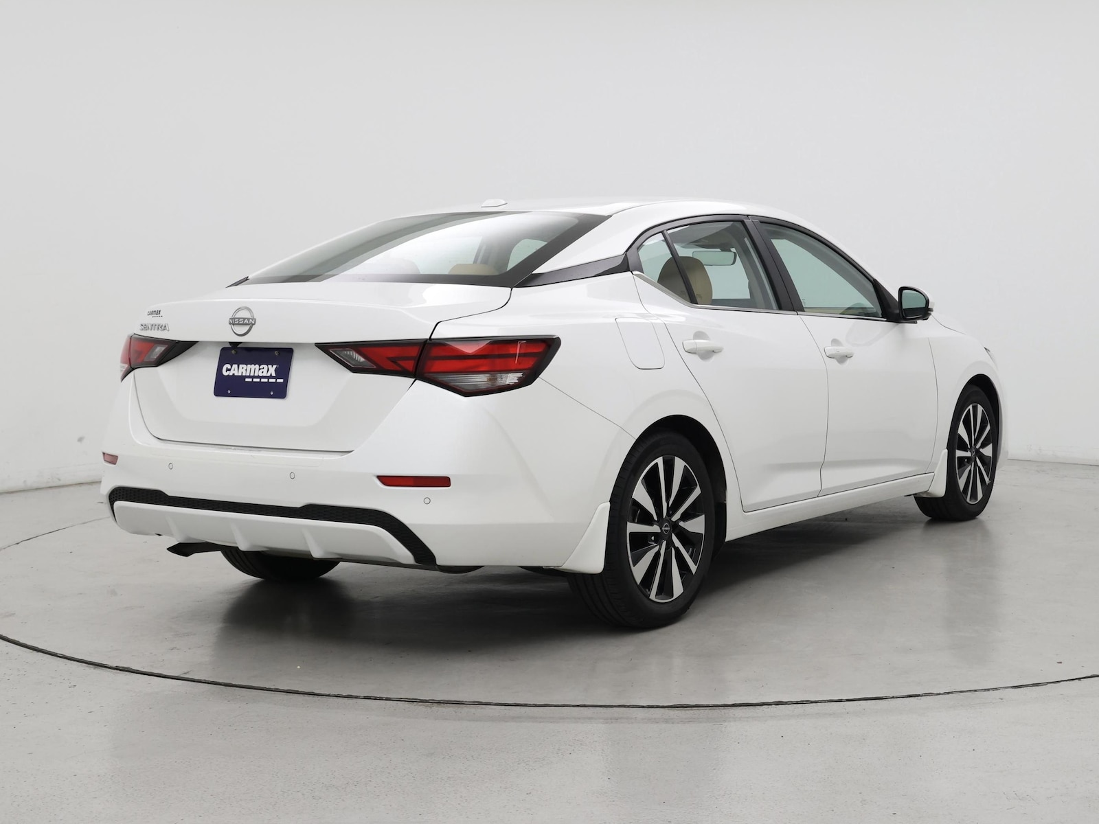 2025 Nissan Sentra SV - Photo 9