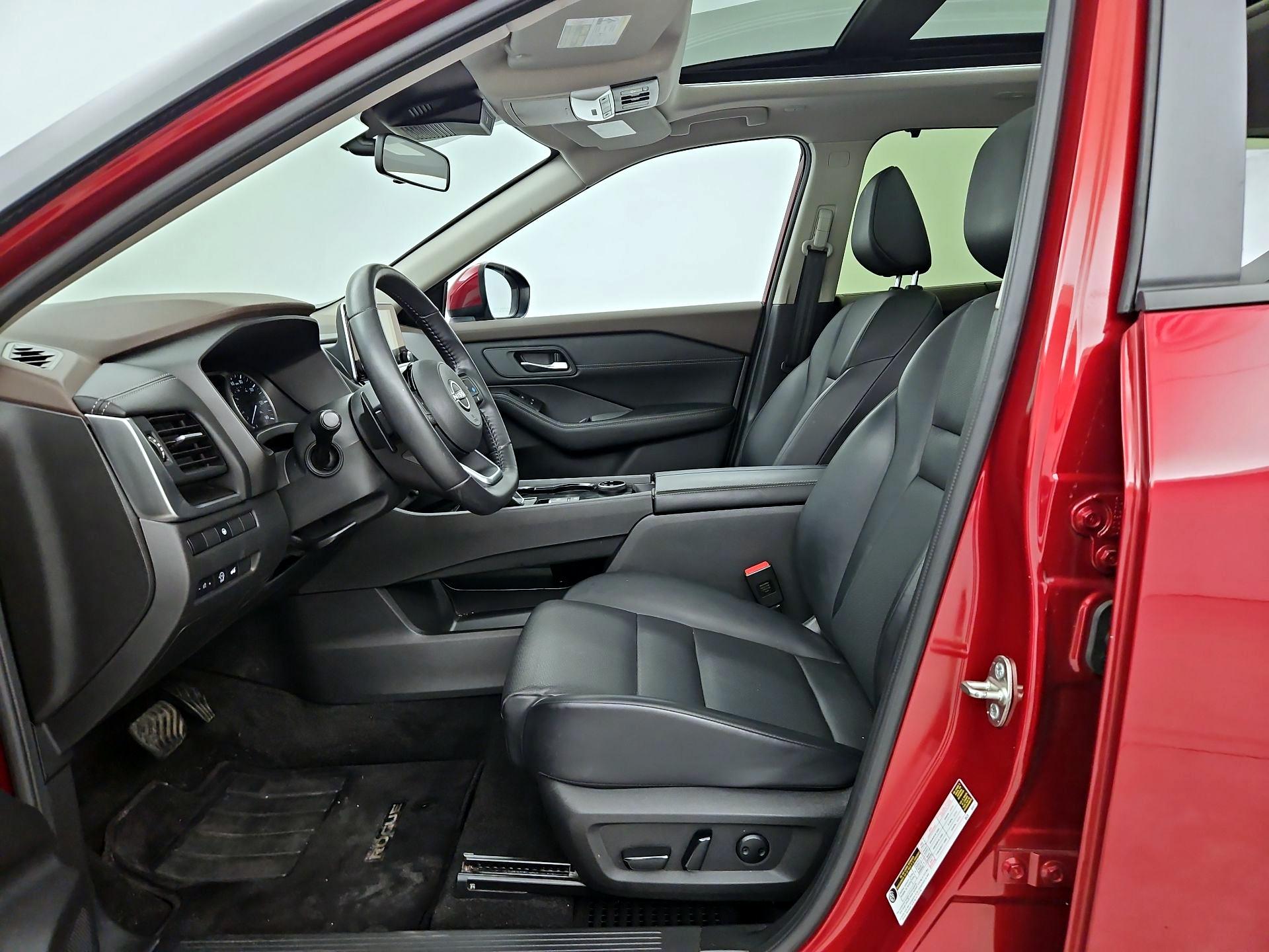 Thumbnail: 2023 Nissan Rogue - 11