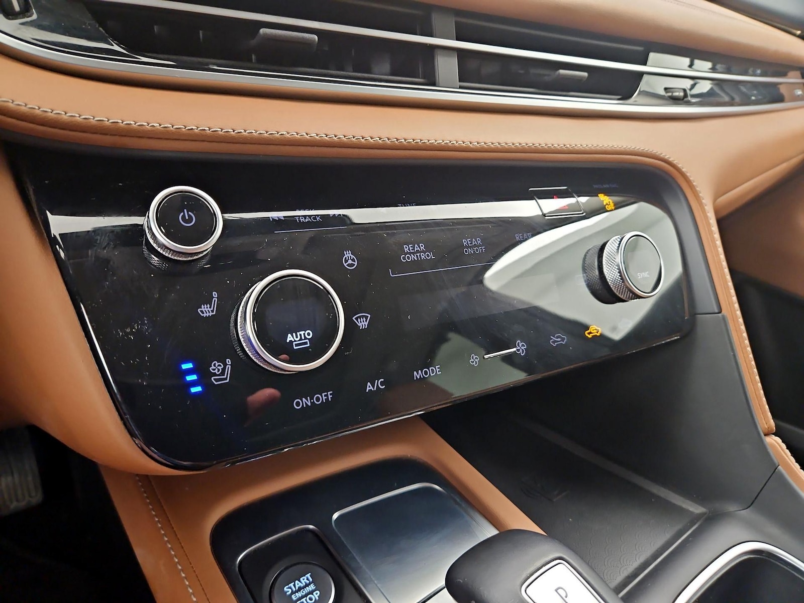 2023 INFINITI QX60 SENSORY - Photo 18
