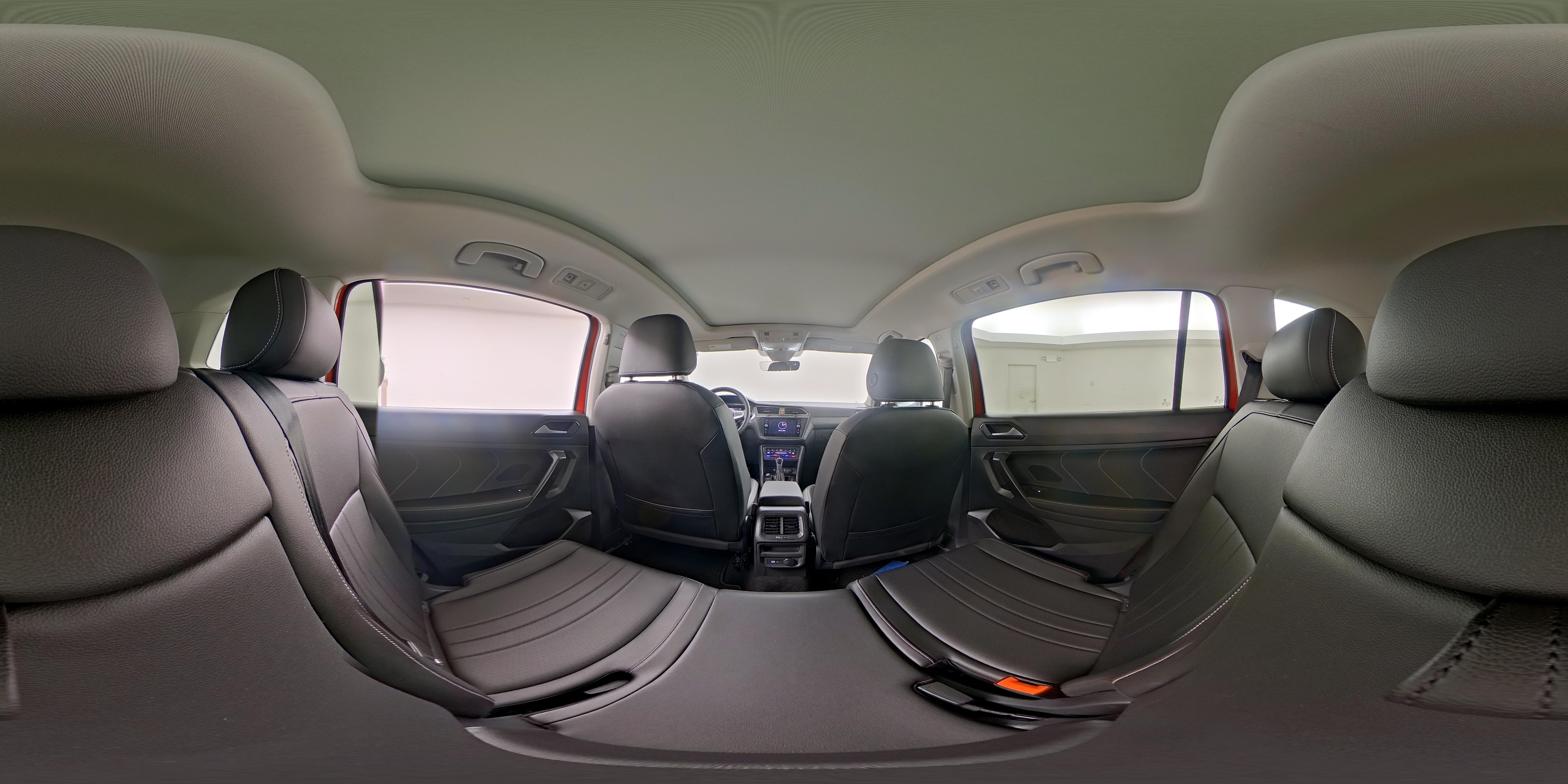 2023 Volkswagen Tiguan SE - Photo 28