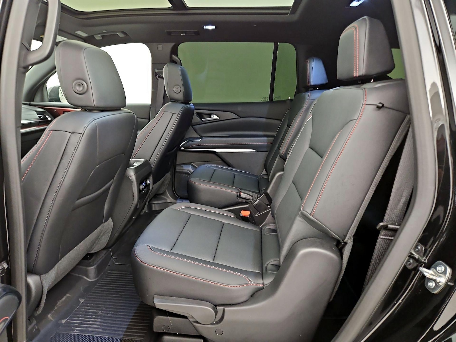 2026 Chevrolet Traverse Z71 - Photo 22