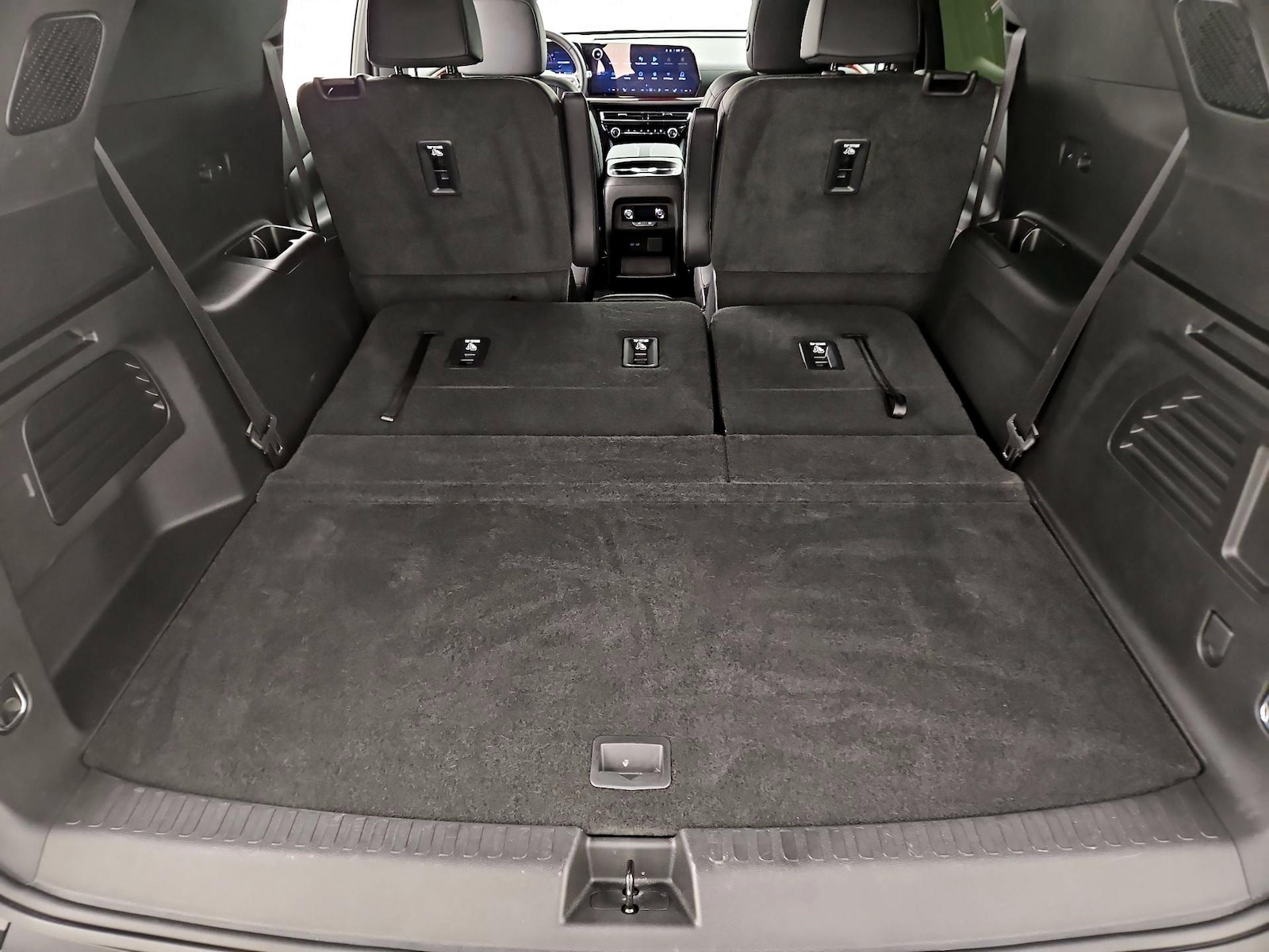 2026 Chevrolet Traverse Z71 - Photo 25