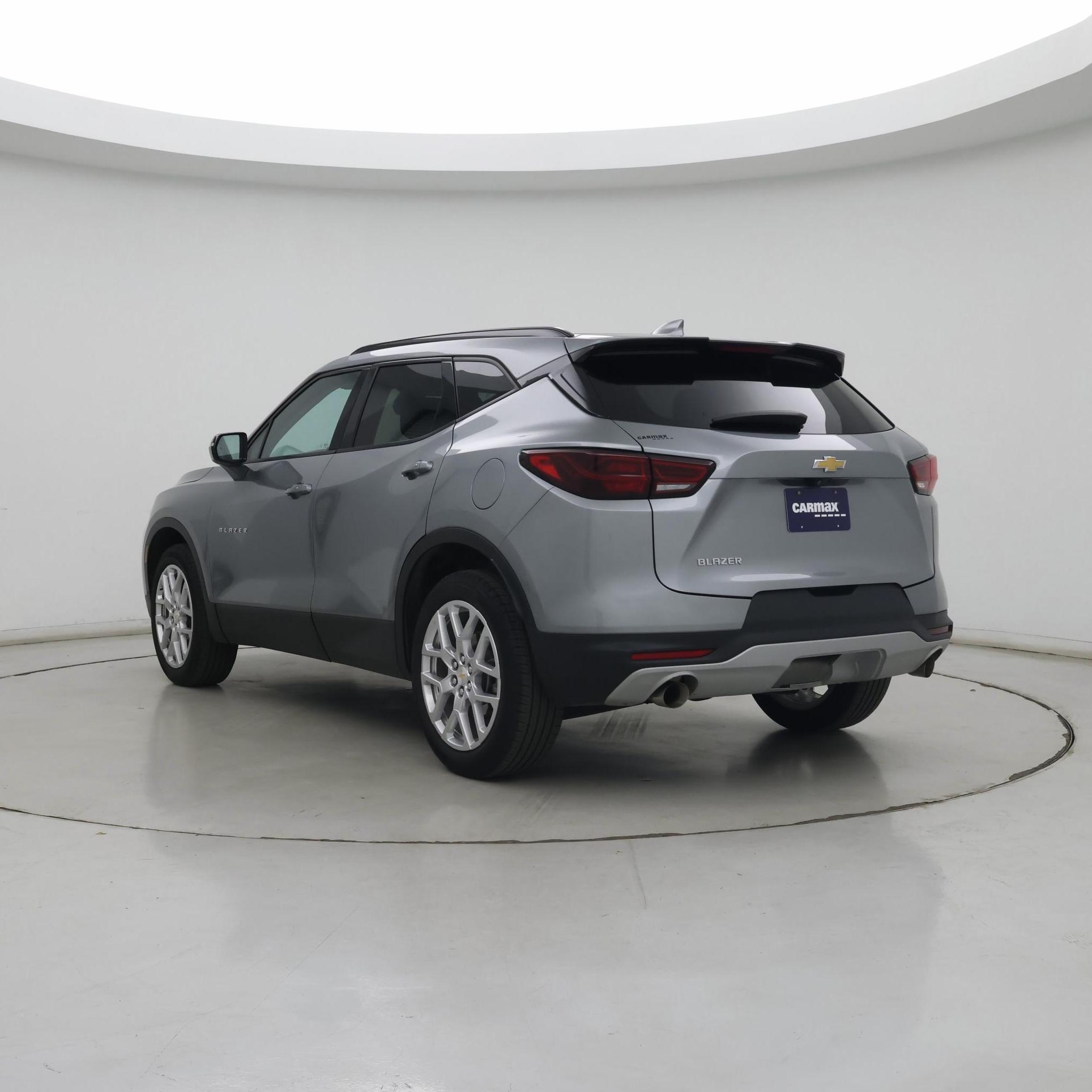 Thumbnail: 2023 Chevrolet Blazer - 2