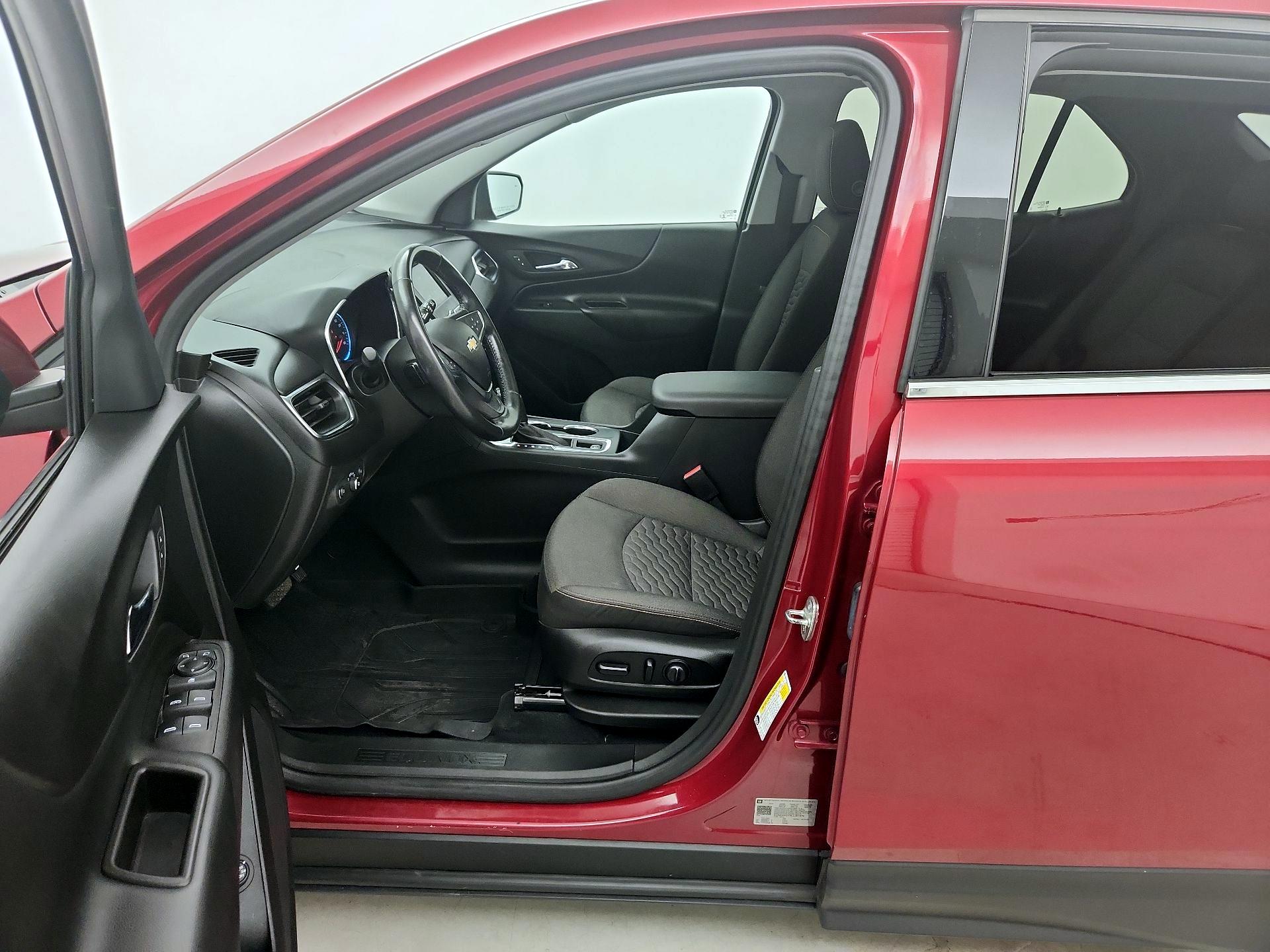 Thumbnail: 2020 Chevrolet Equinox - 11