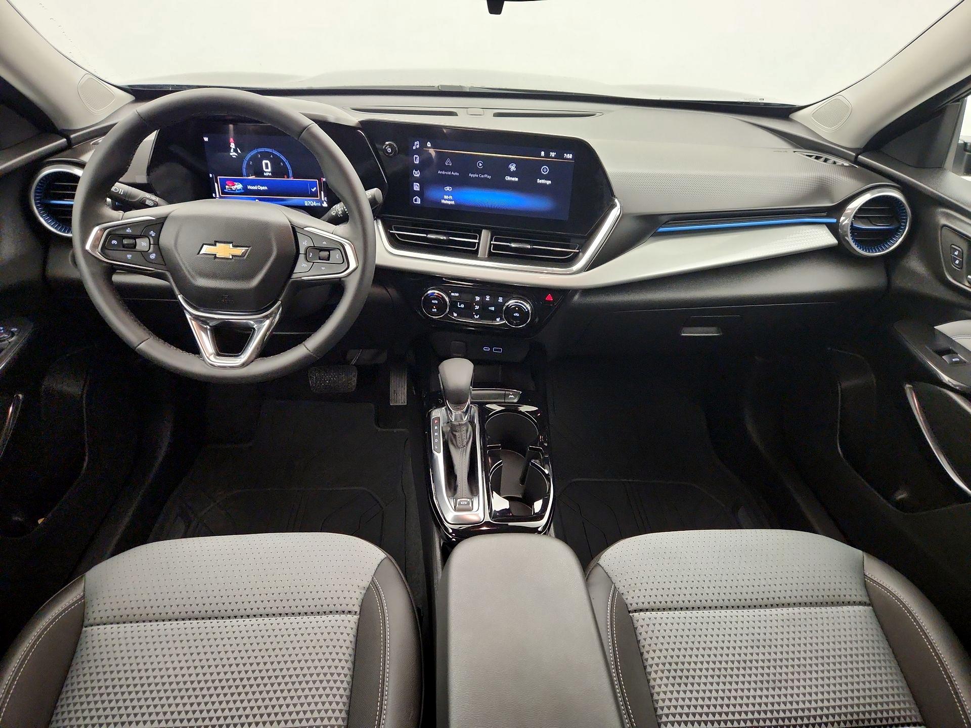 Thumbnail: 2025 Chevrolet Trax - 9