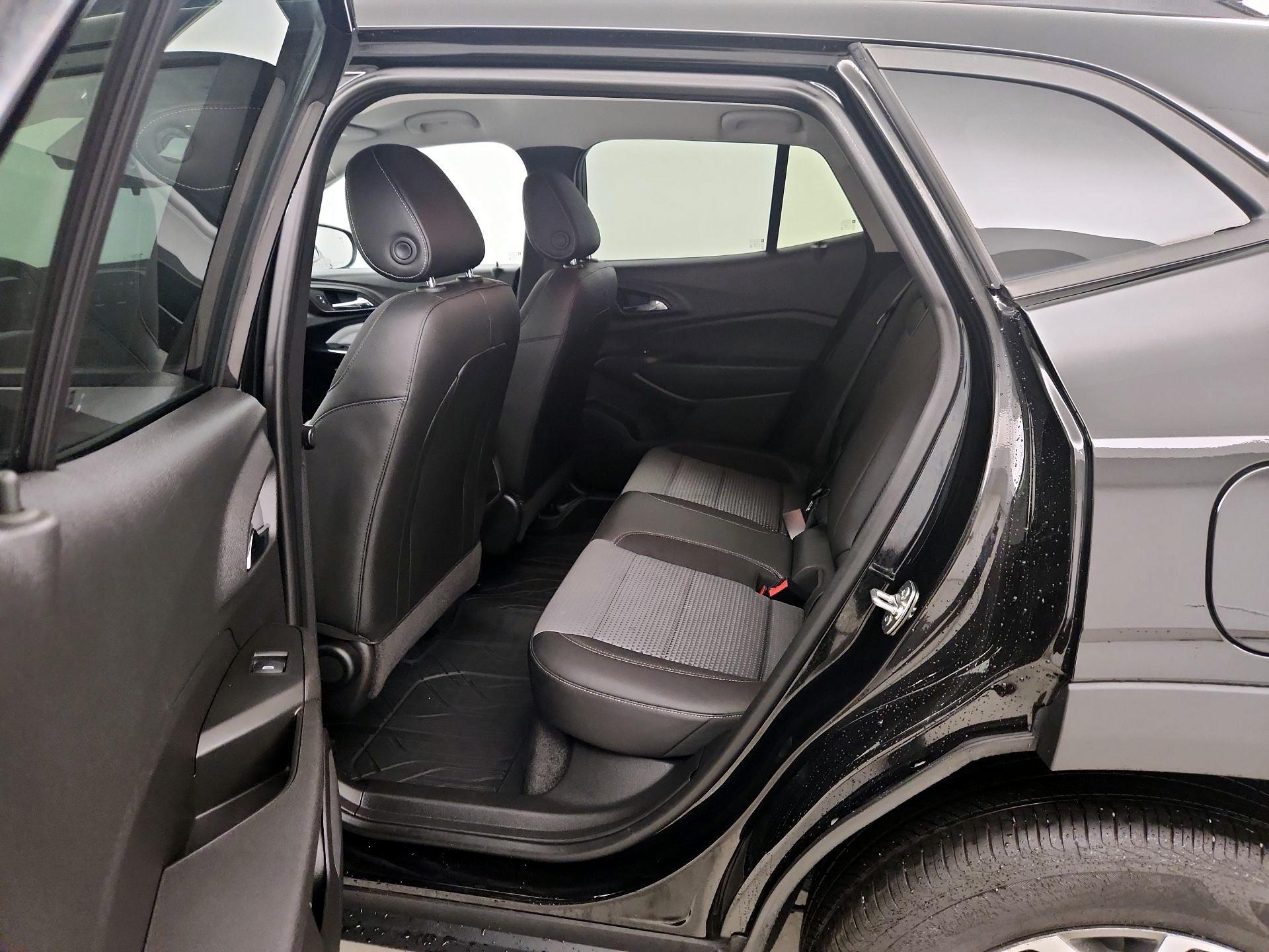 Thumbnail: 2025 Chevrolet Trax - 18