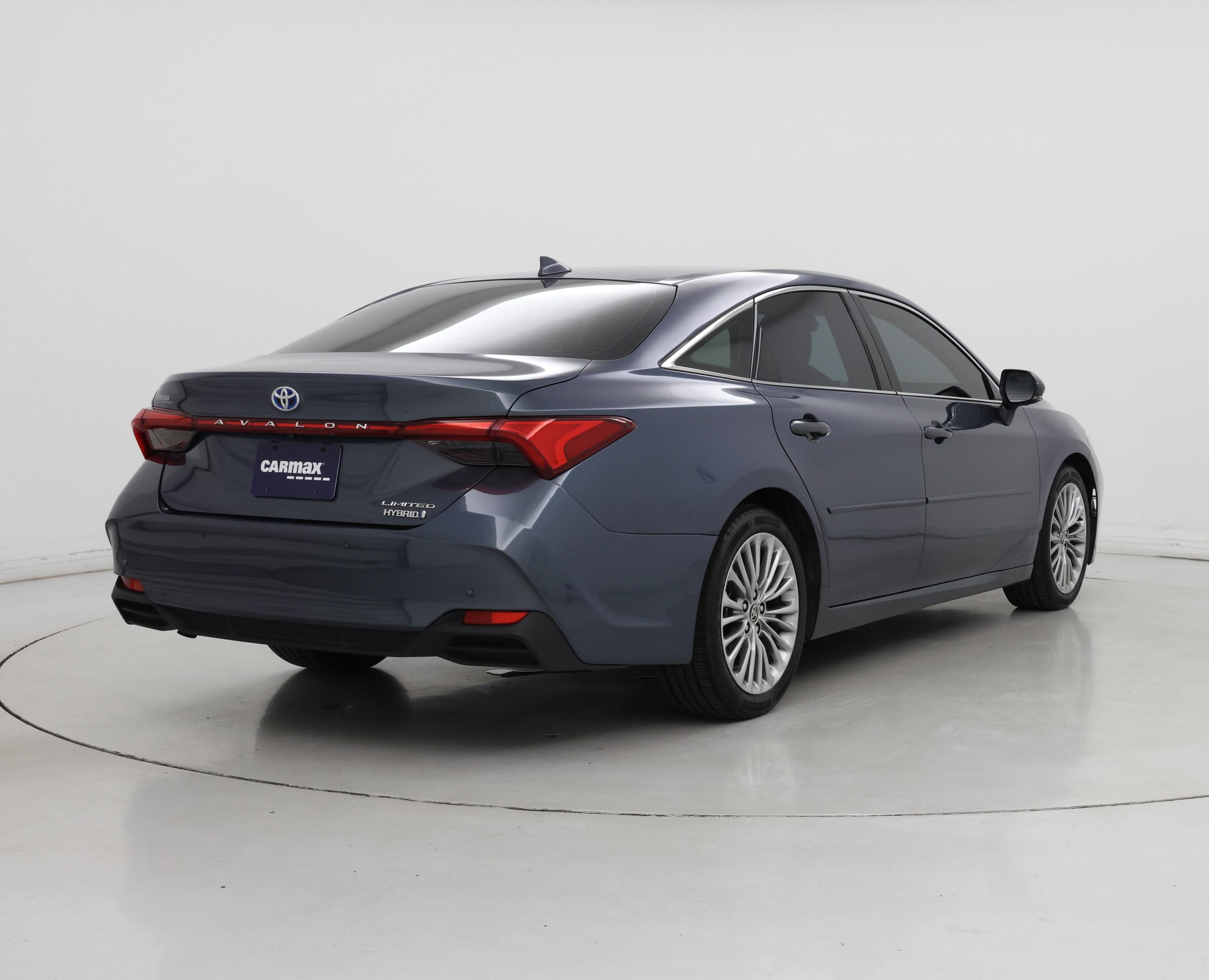Thumbnail: 2022 Toyota Avalon - 8