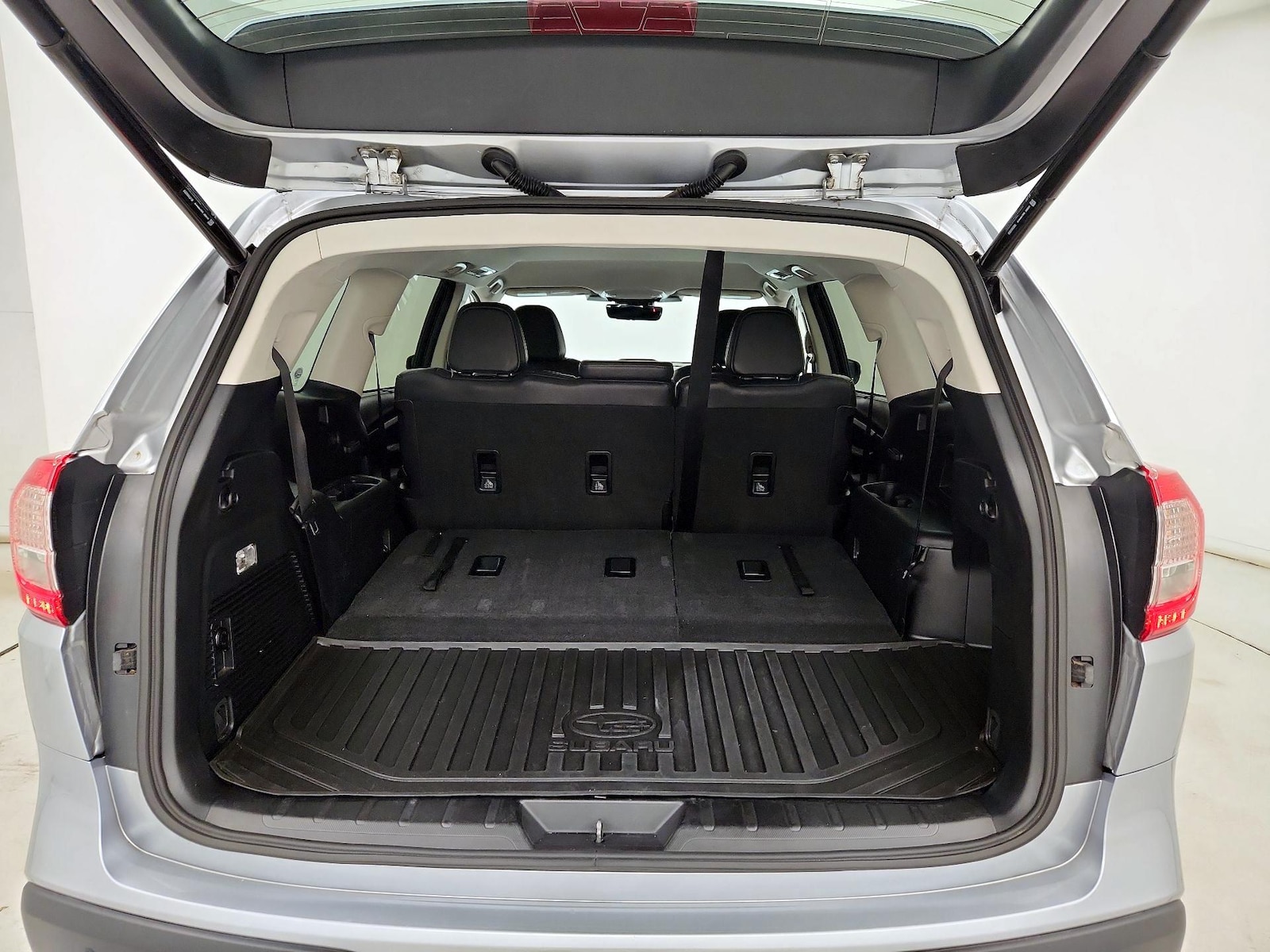2023 Subaru Ascent Limited - Photo 23