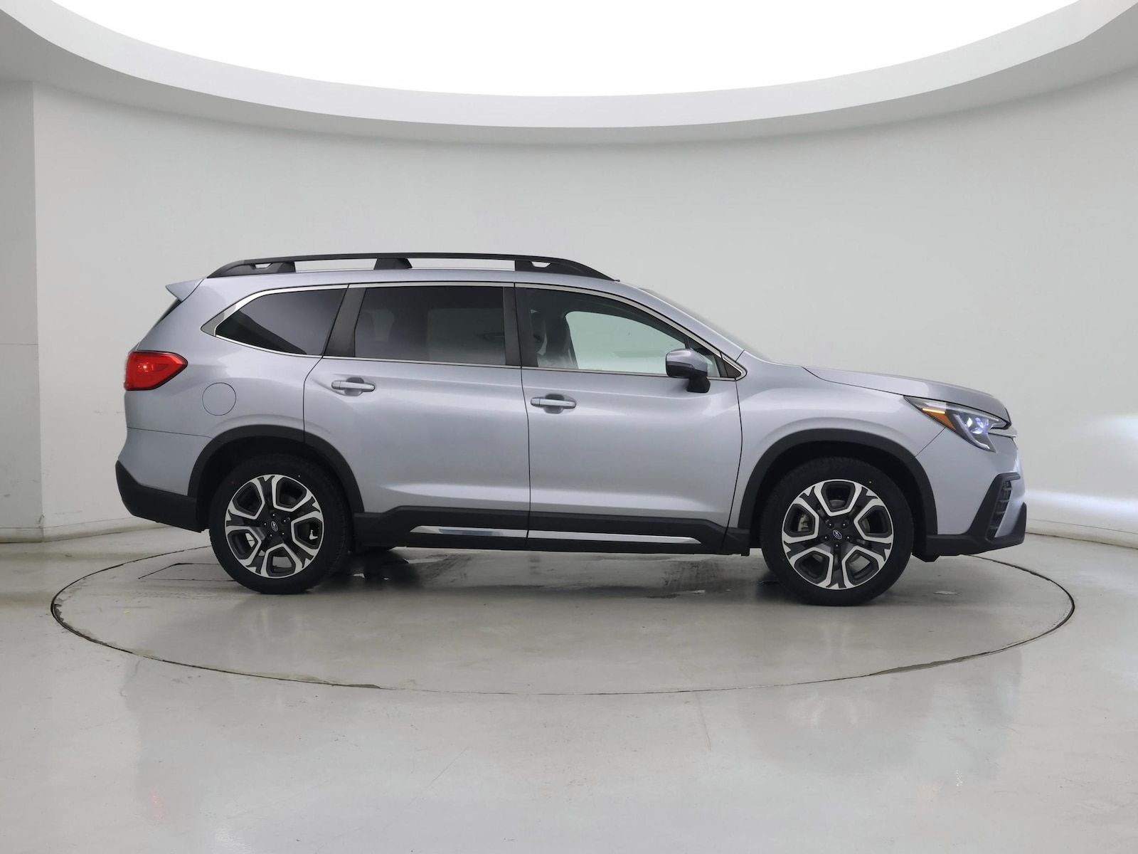 2023 Subaru Ascent Limited - Photo 8