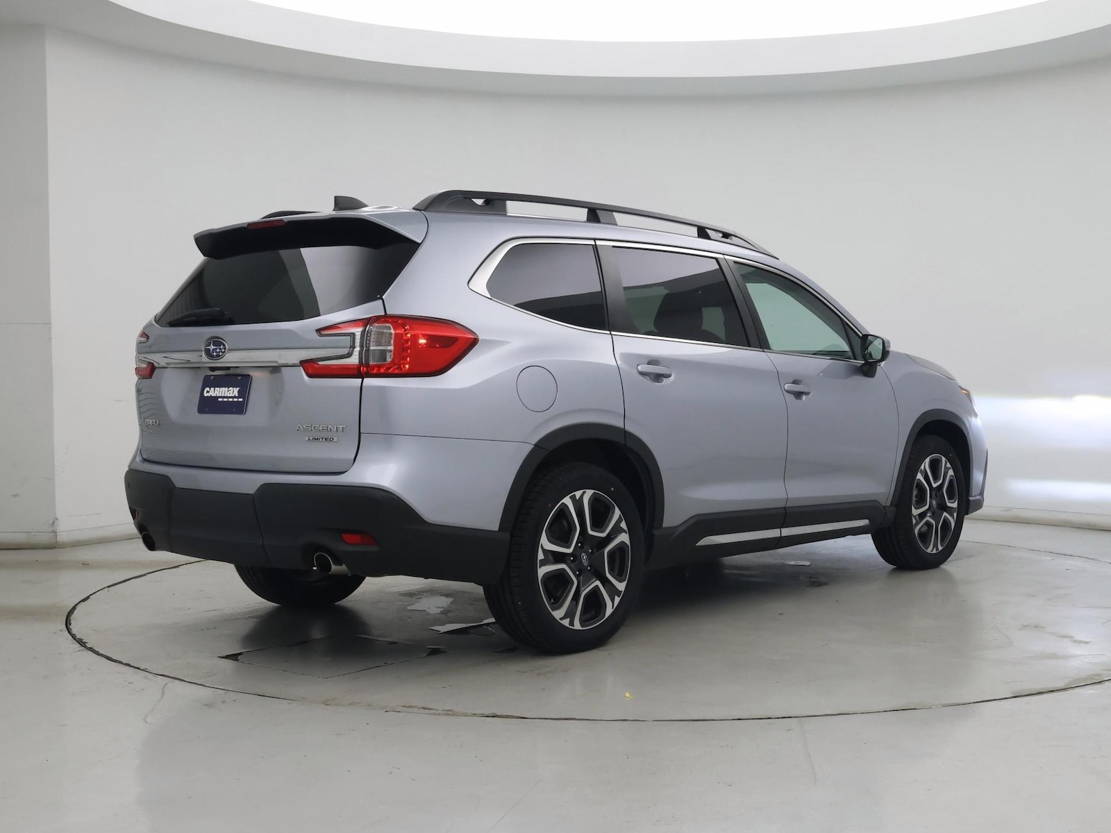 2023 Subaru Ascent Limited - Photo 9