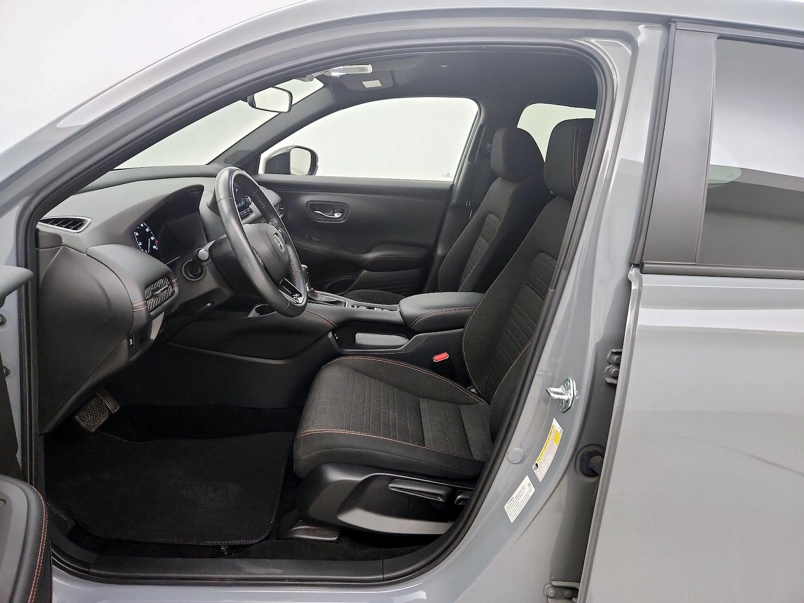 2025 Honda HR-V Sport - Photo 12