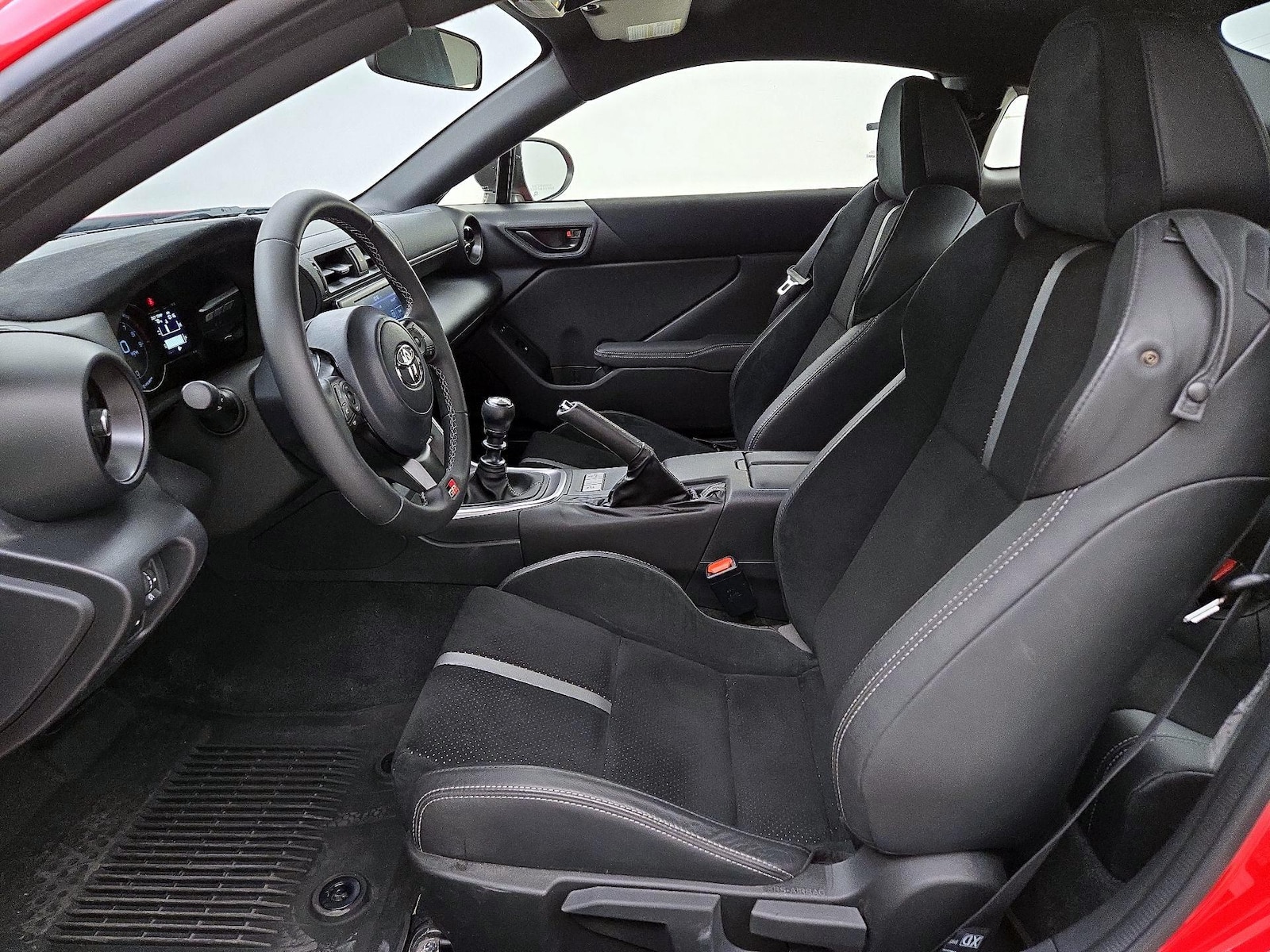 2023 Toyota GR86 Premium - Photo 12