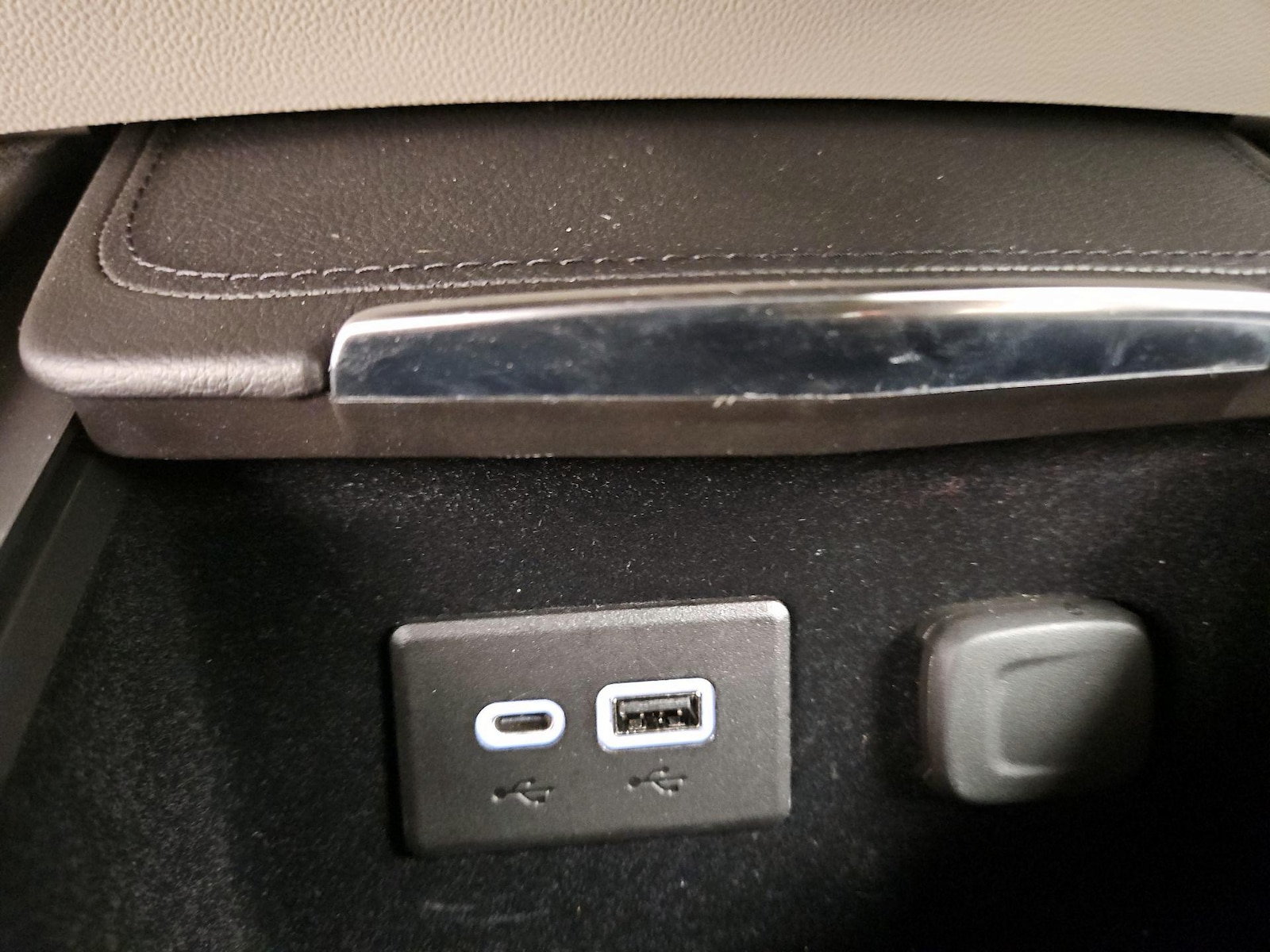 2023 Cadillac XT4 Luxury - Photo 19