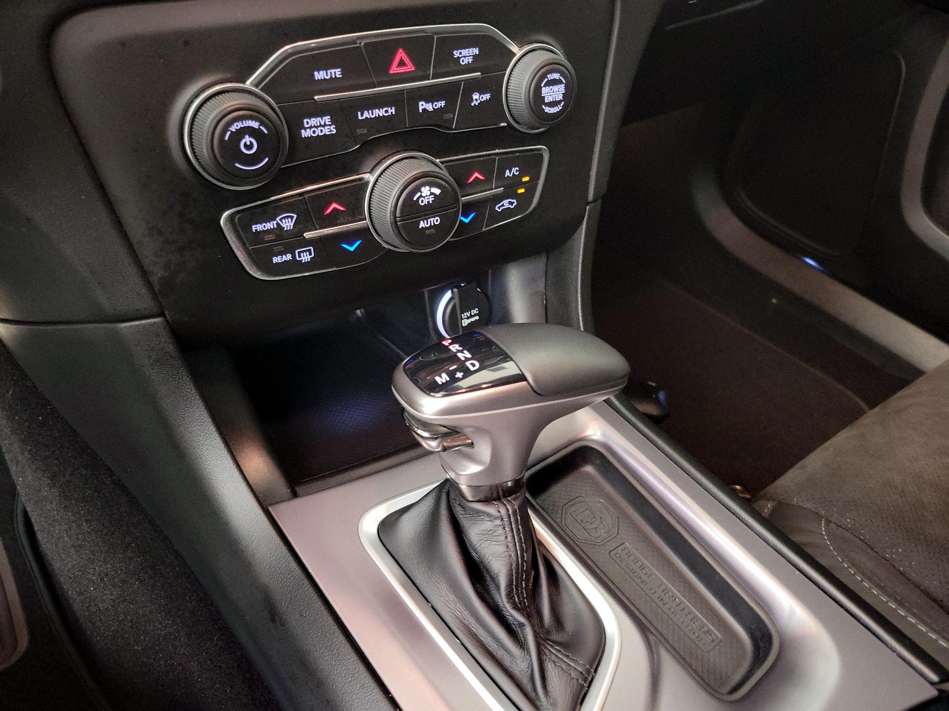 Thumbnail: 2020 Dodge Charger - 15