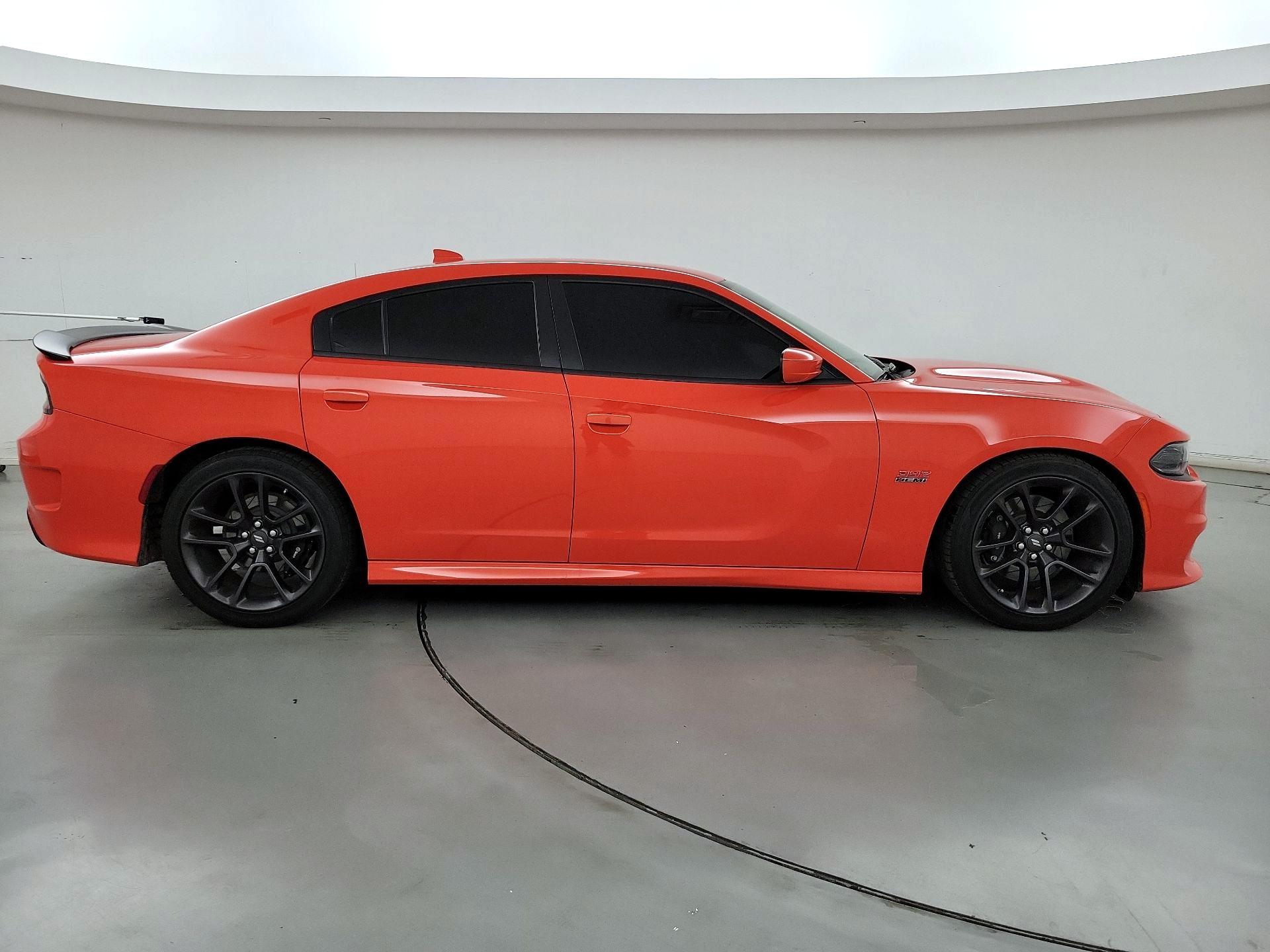 Thumbnail: 2020 Dodge Charger - 4