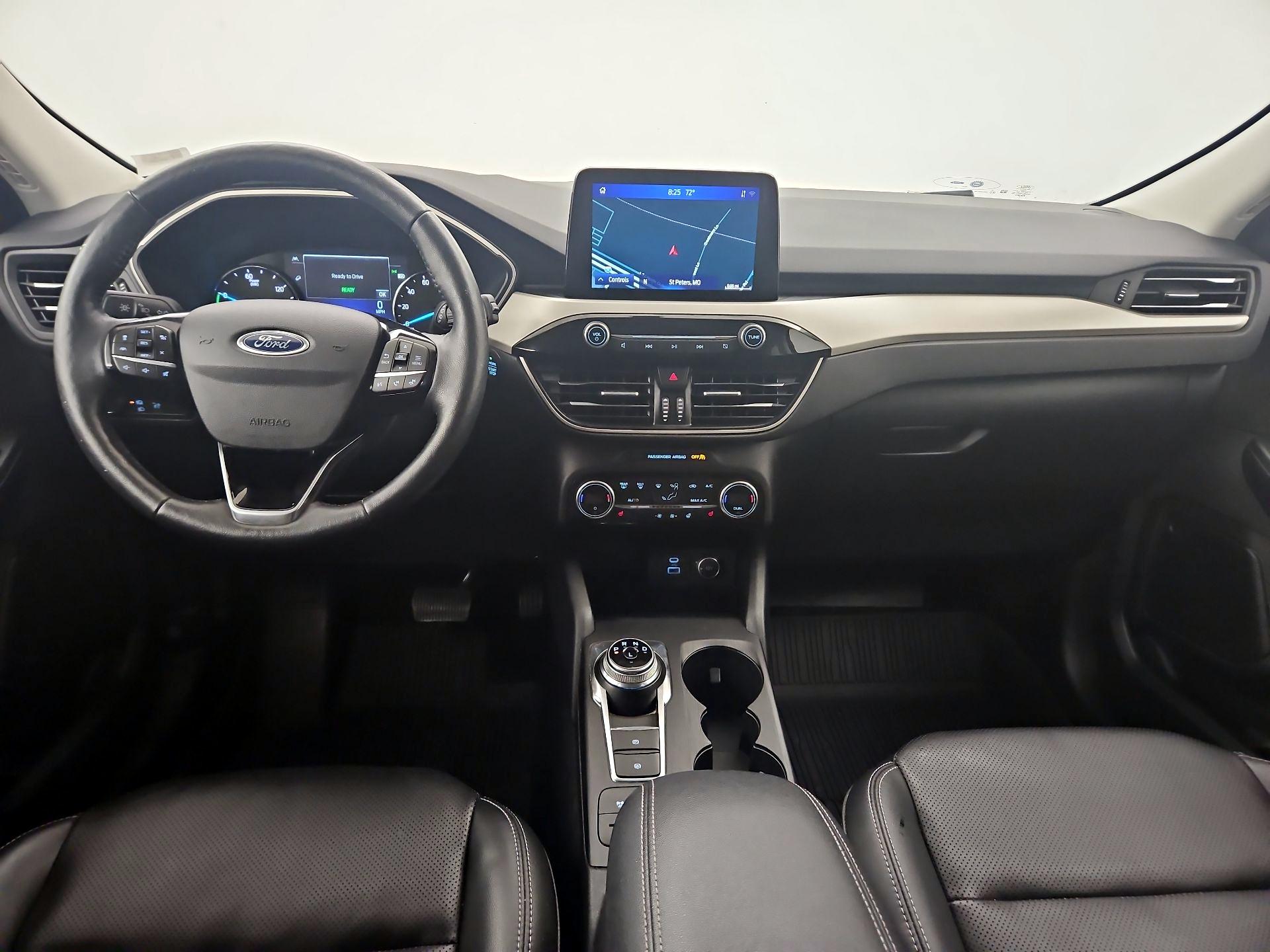 Thumbnail: 2021 Ford Escape - 9