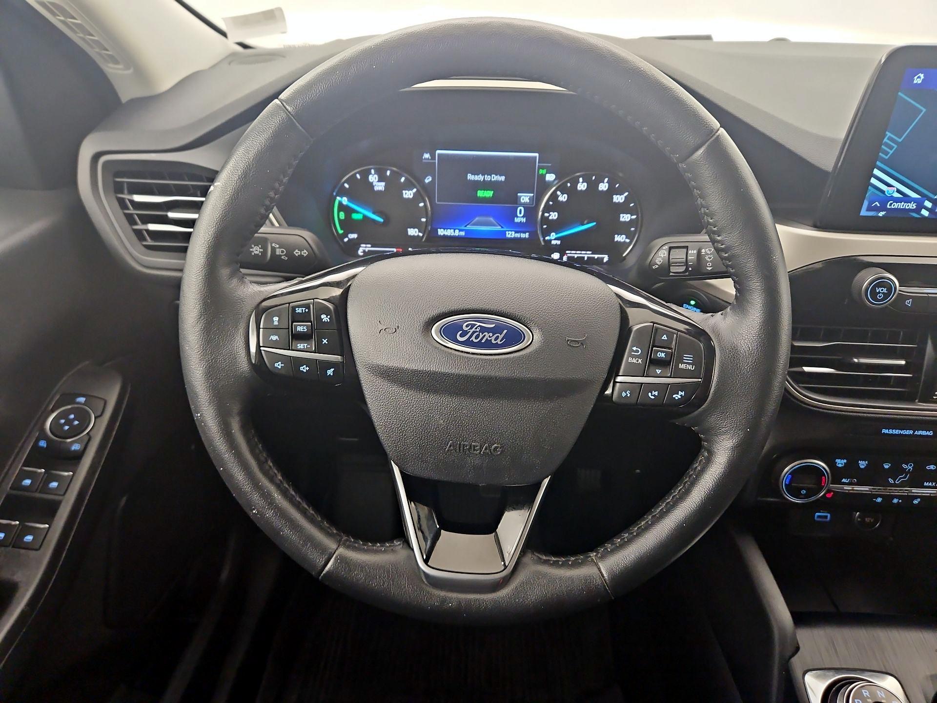 Thumbnail: 2021 Ford Escape - 10