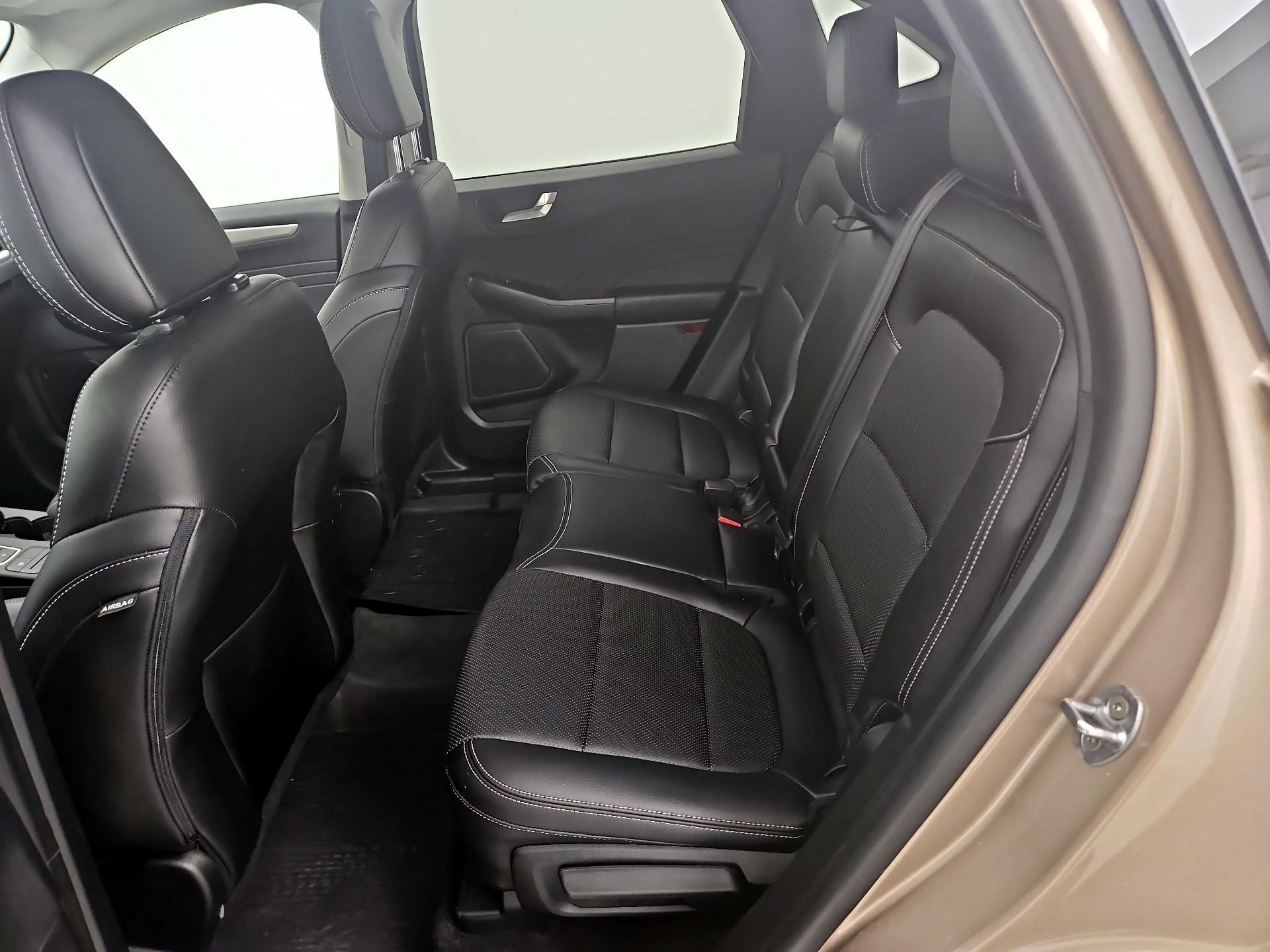 Thumbnail: 2021 Ford Escape - 20