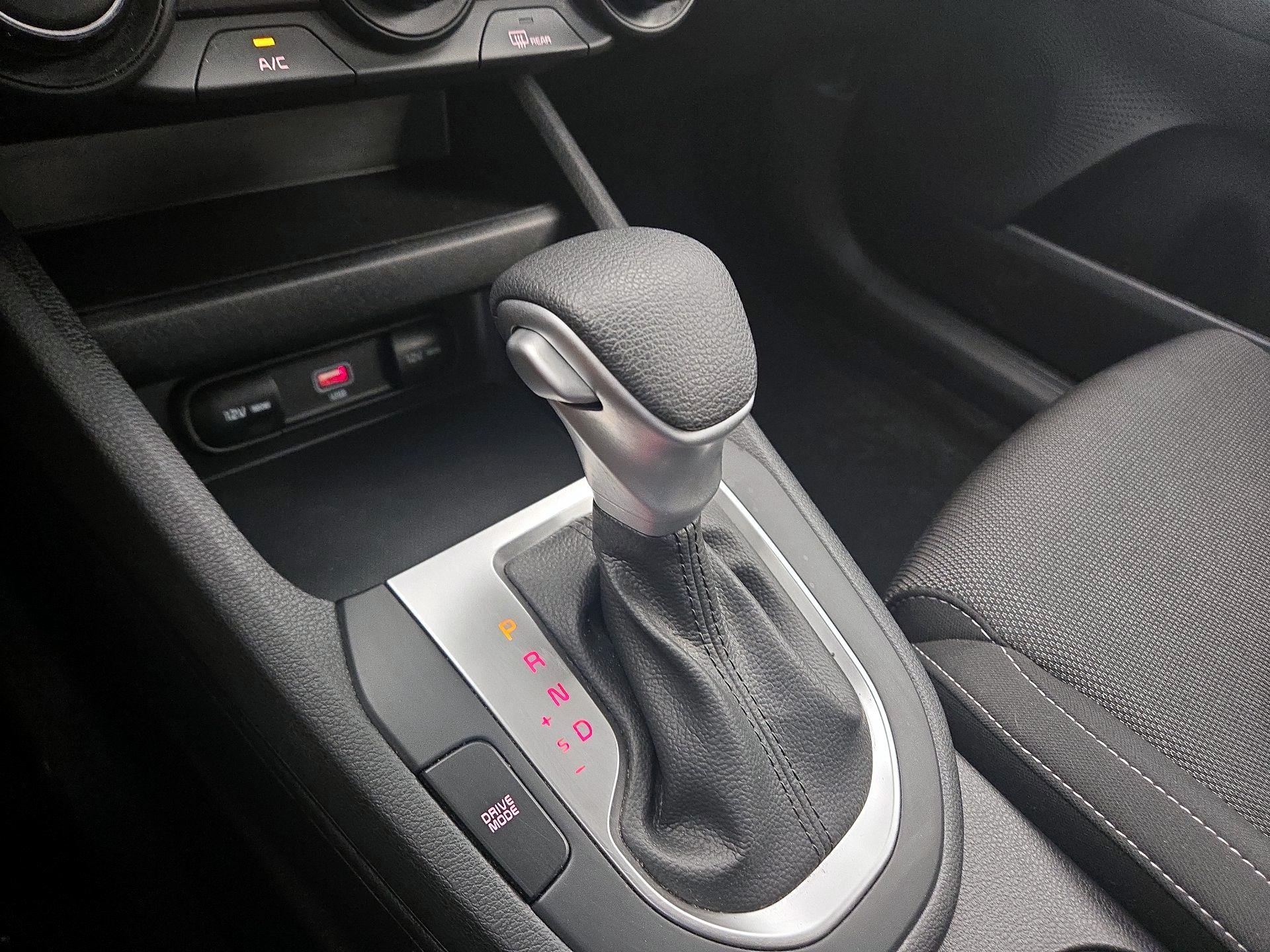 Thumbnail: 2023 Kia Forte - 17
