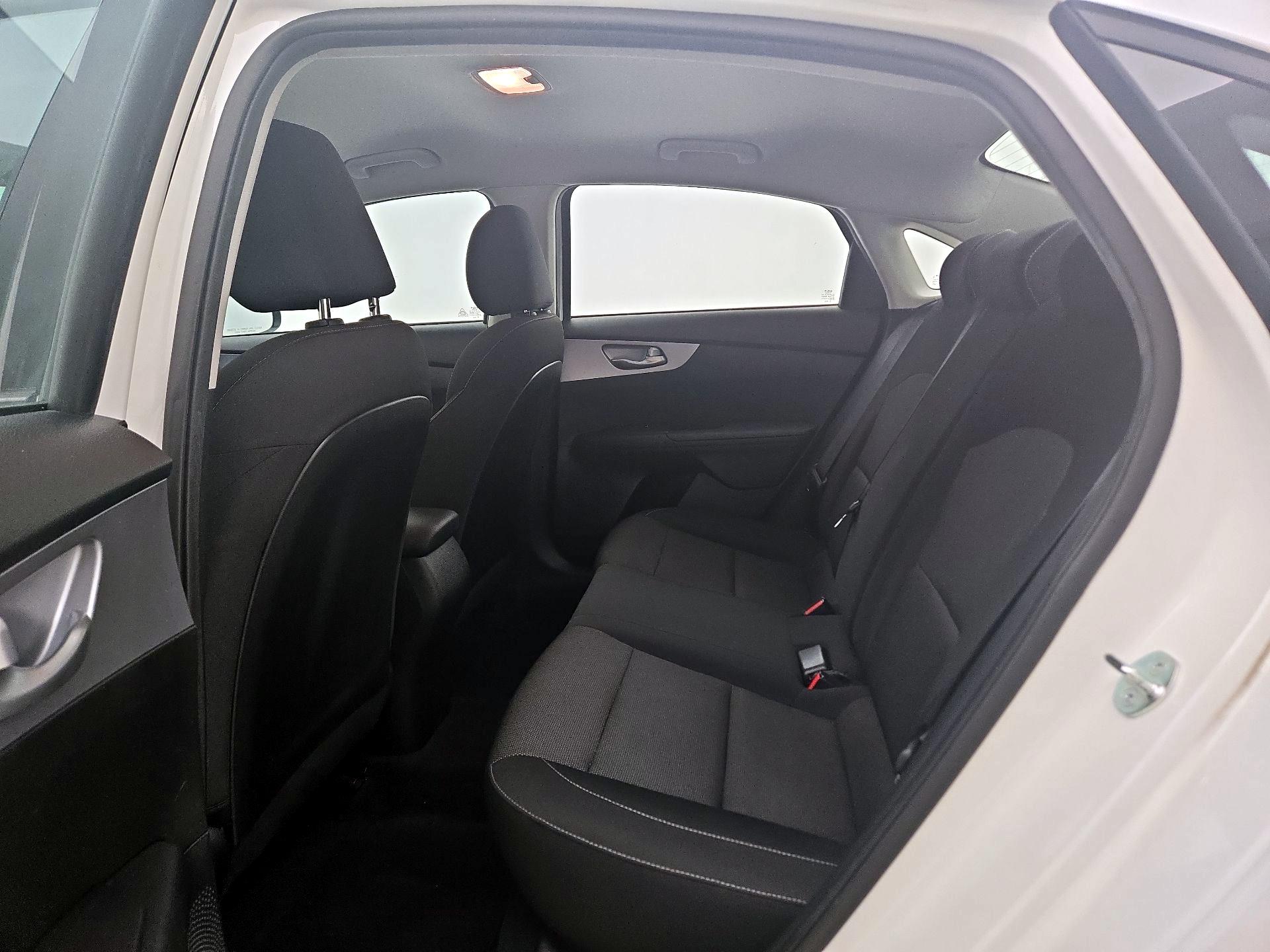 Thumbnail: 2023 Kia Forte - 19