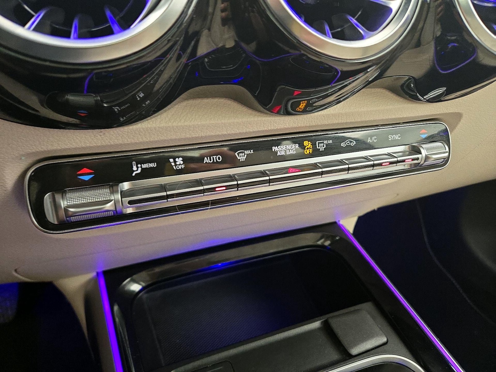 2023 Mercedes-Benz GLB Base - Photo 18