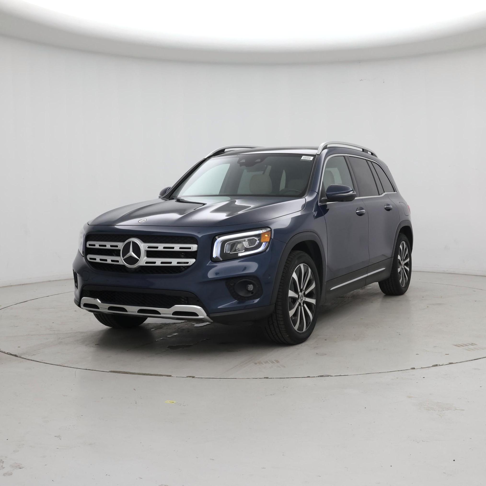 Thumbnail: 2023 Mercedes-Benz GLB - 4