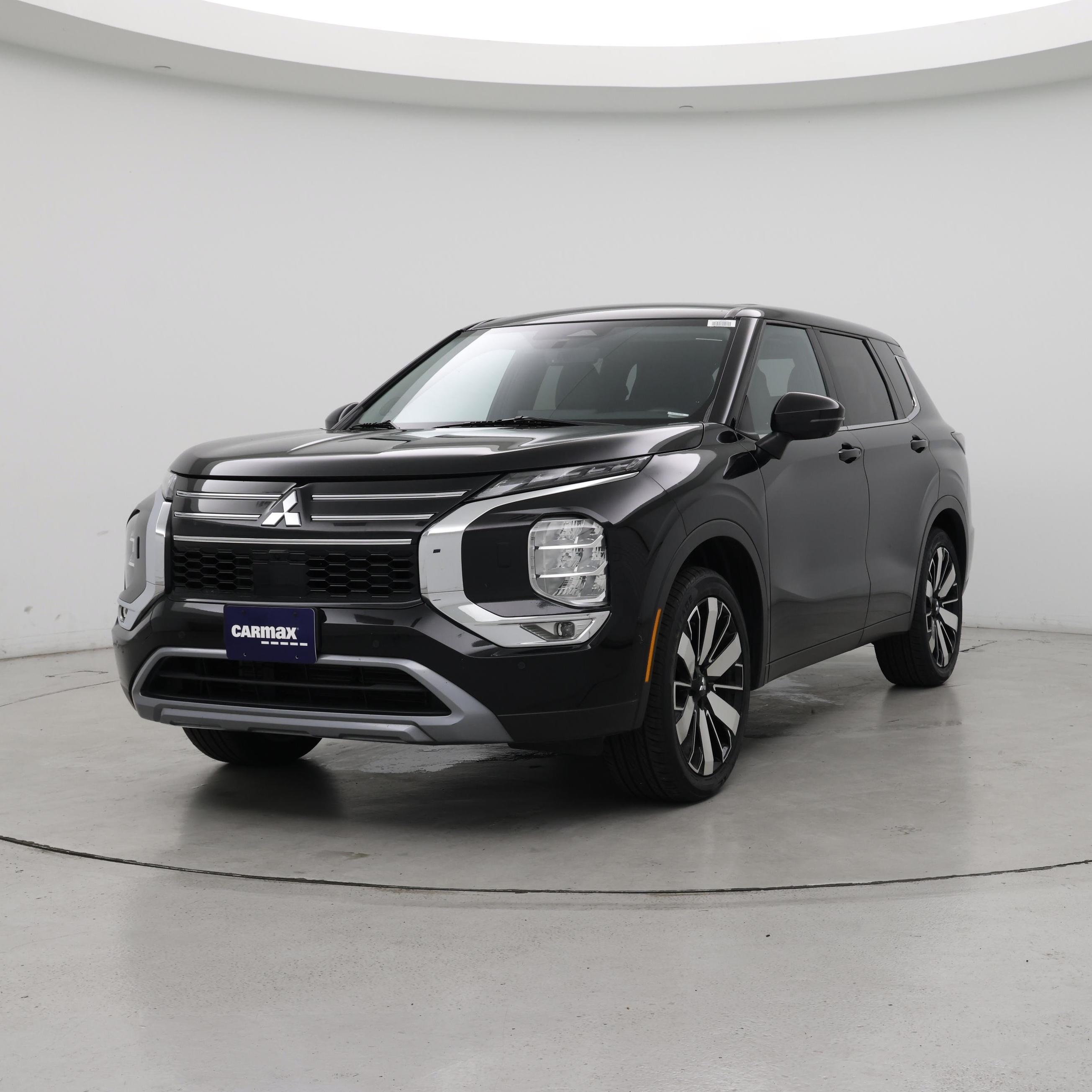 Thumbnail: 2025 Mitsubishi Outlander - 4