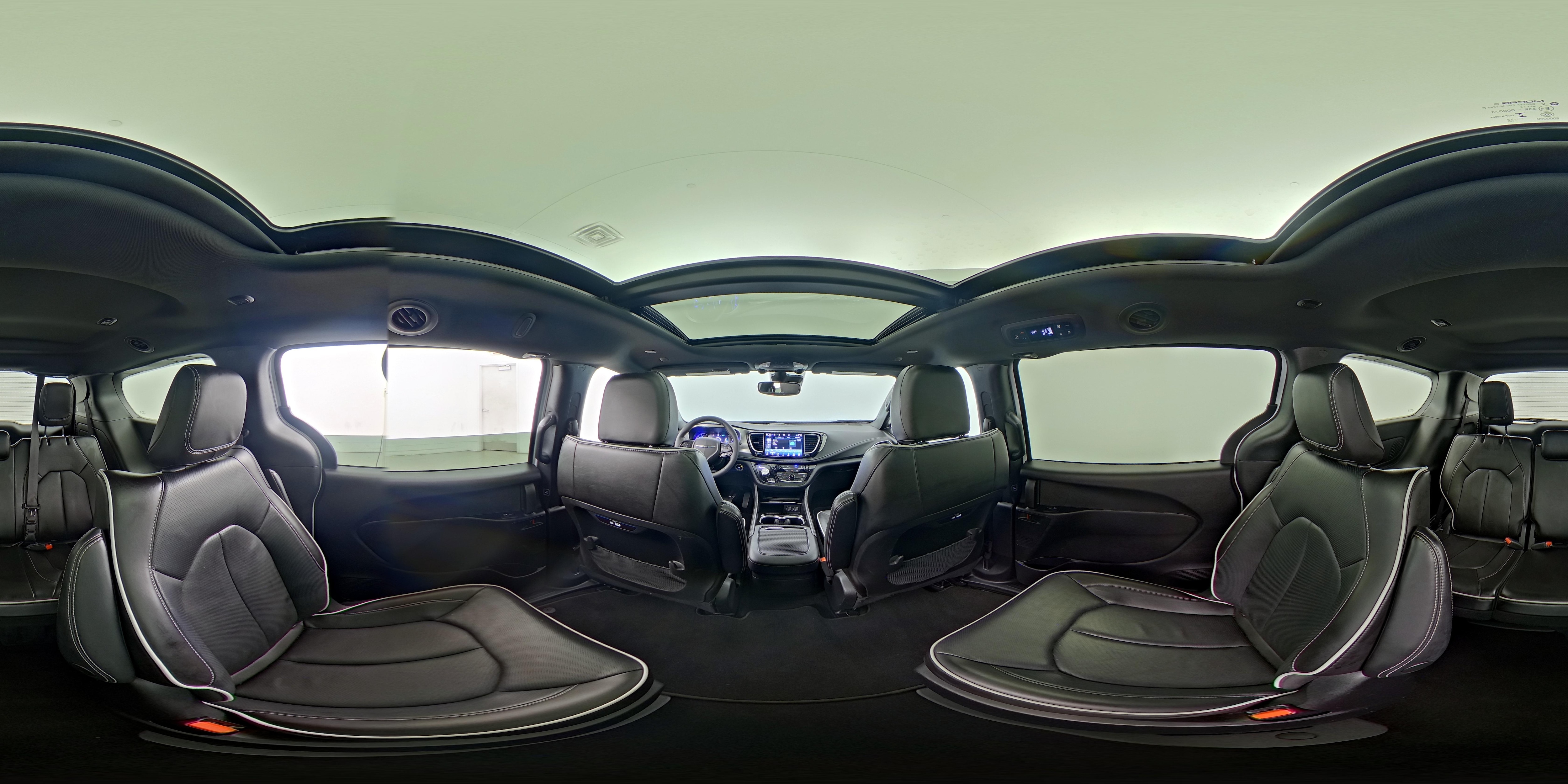 2023 Chrysler Pacifica Hybrid Limited - Photo 30