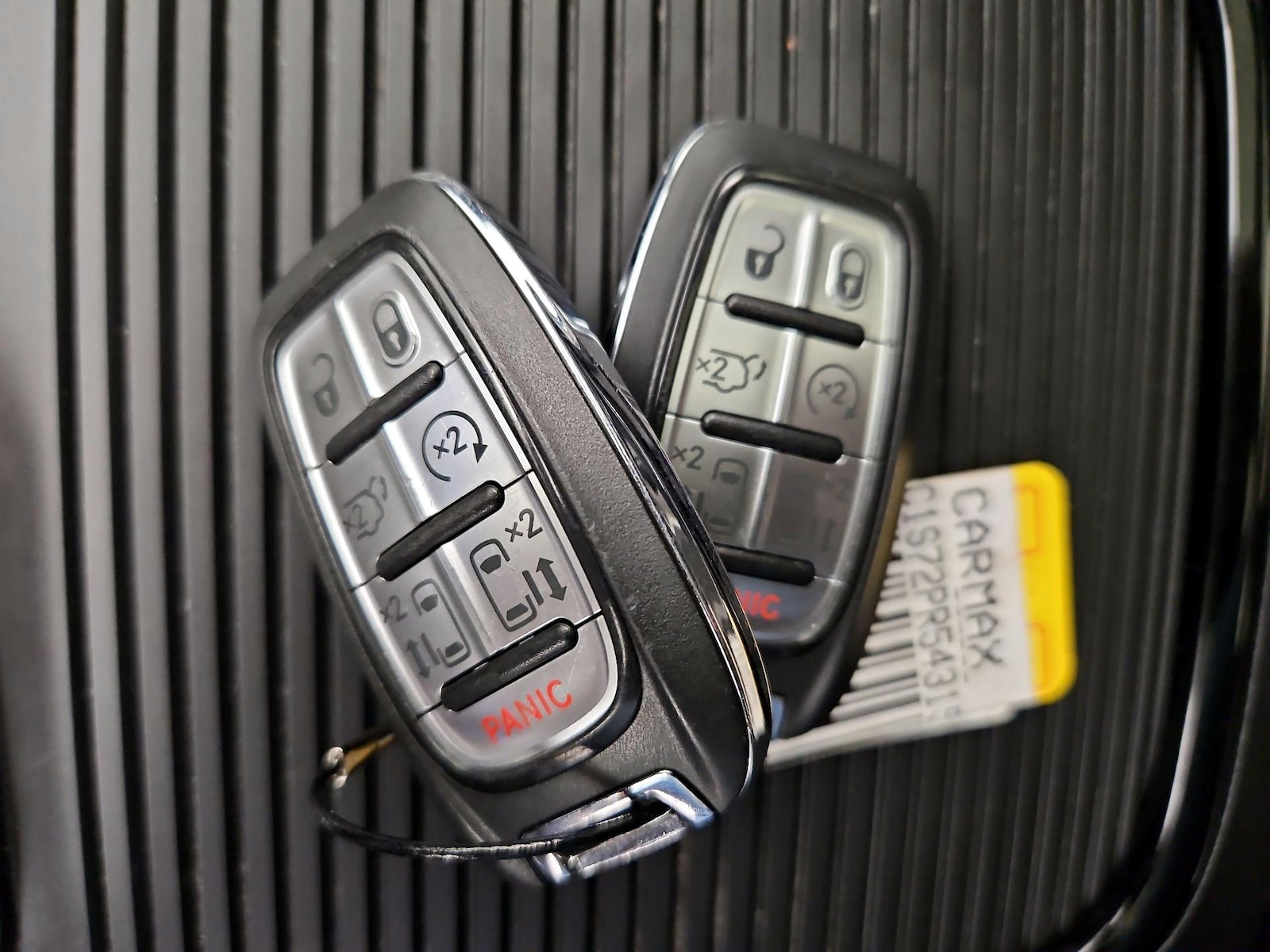 2023 Chrysler Pacifica Hybrid Limited - Photo 28
