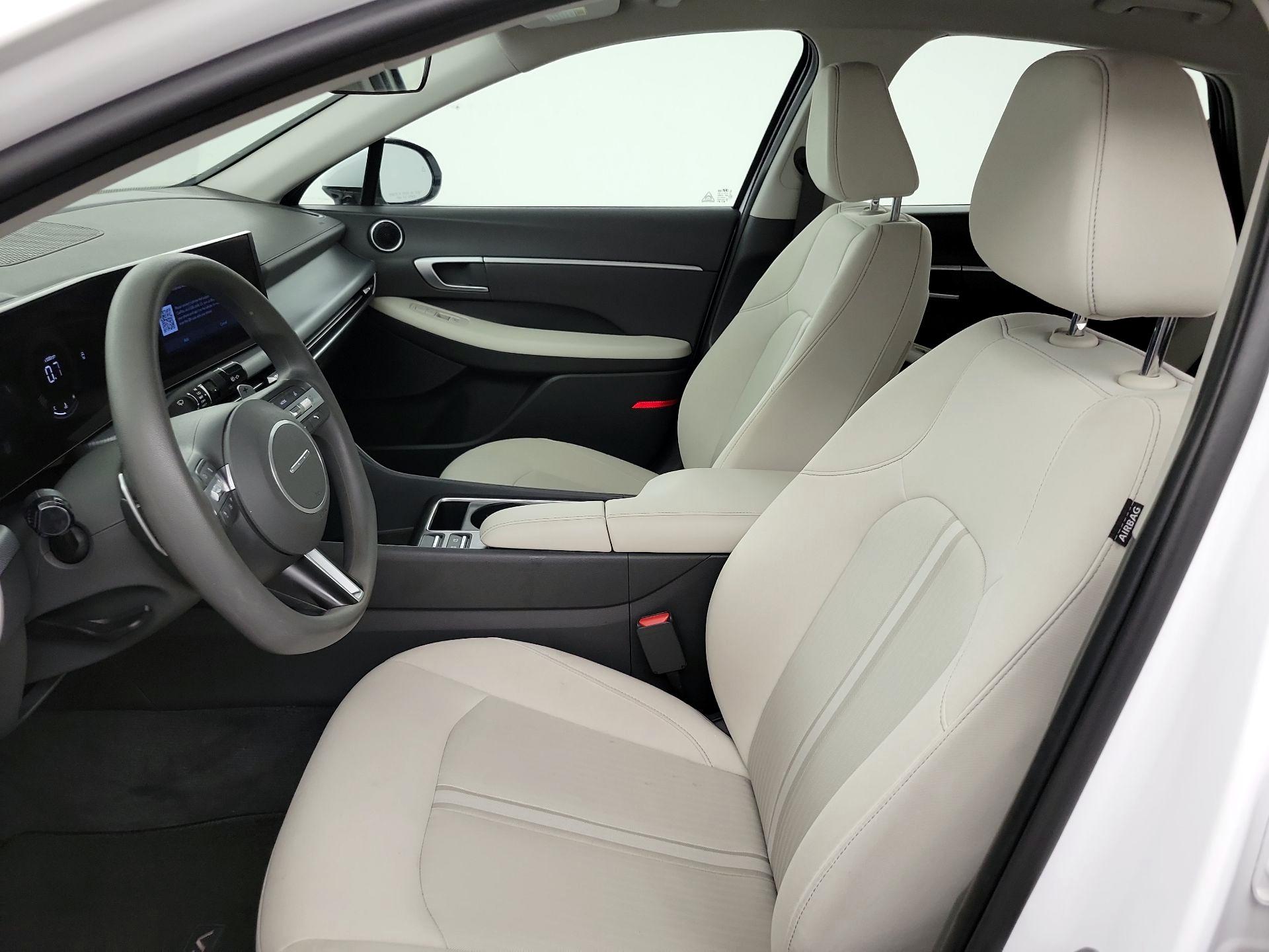 Thumbnail: 2024 Hyundai Sonata - 9