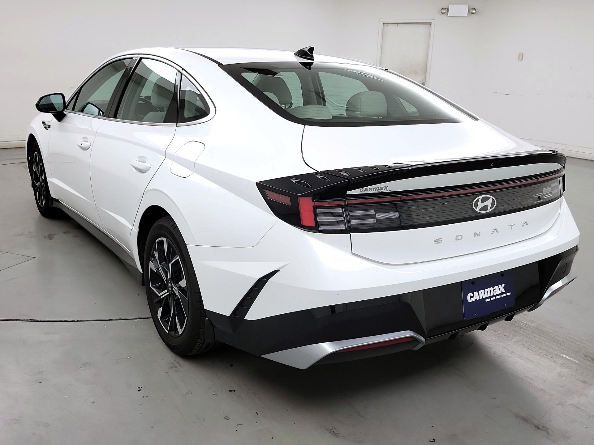 Thumbnail: 2024 Hyundai Sonata - 7