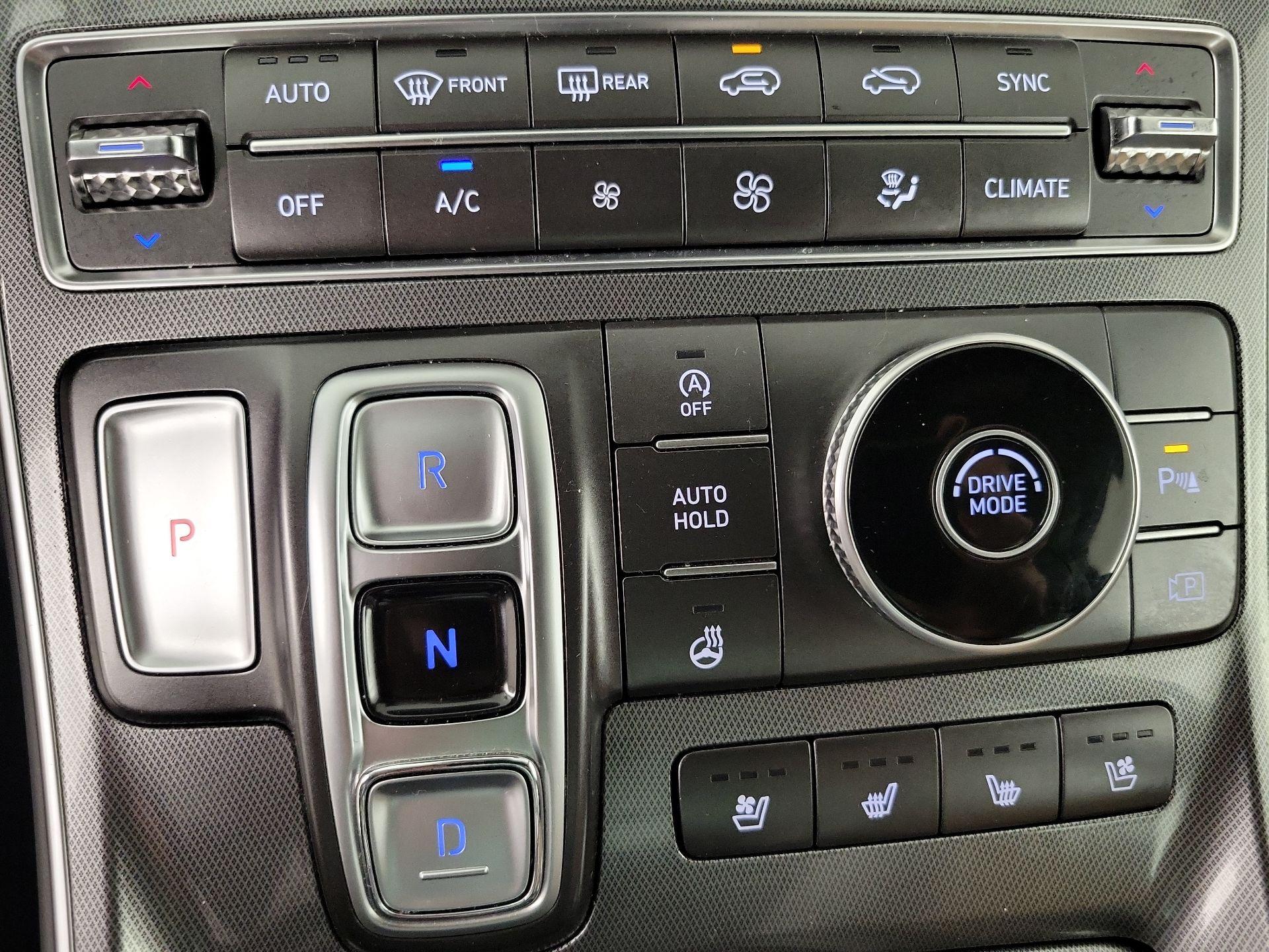 Thumbnail: 2023 Hyundai Santa Fe - 15