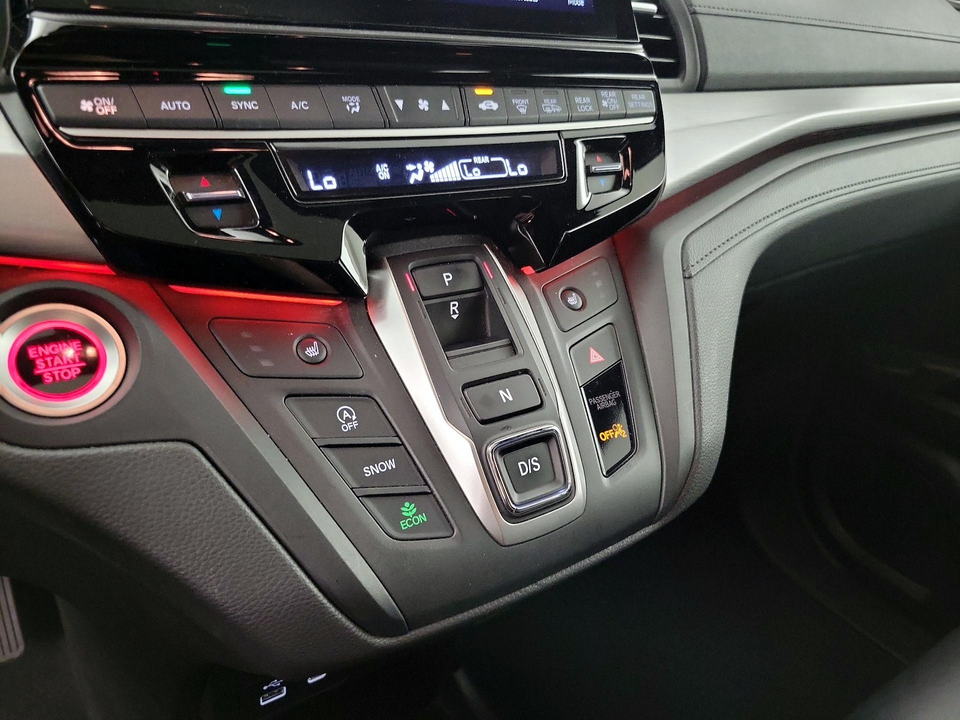 Thumbnail: 2025 Honda Odyssey - 17