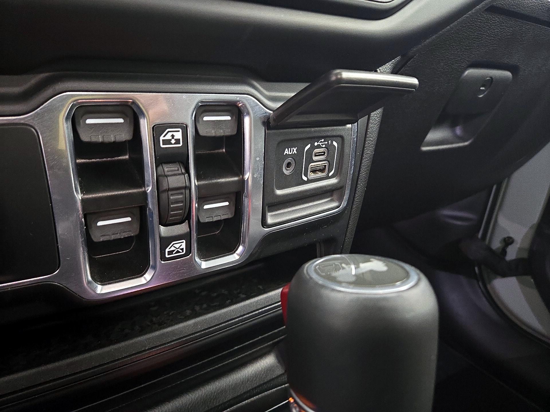 Thumbnail: 2023 Jeep Wrangler - 19