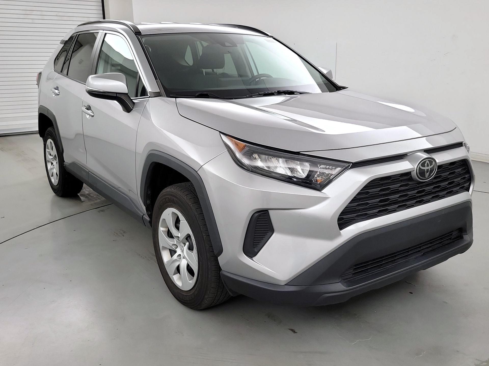 Thumbnail: 2020 Toyota RAV4 - 1