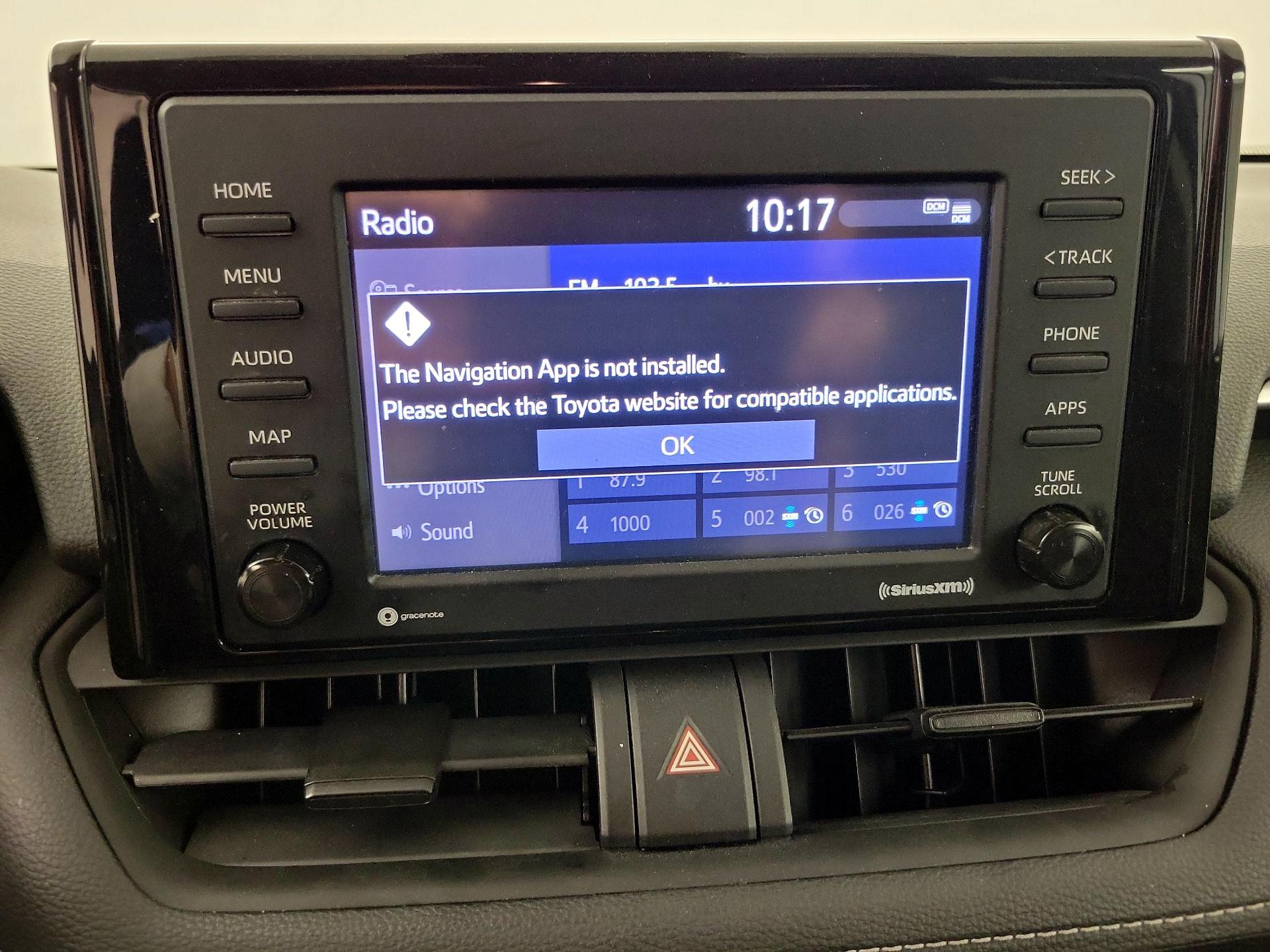 Thumbnail: 2020 Toyota RAV4 - 12