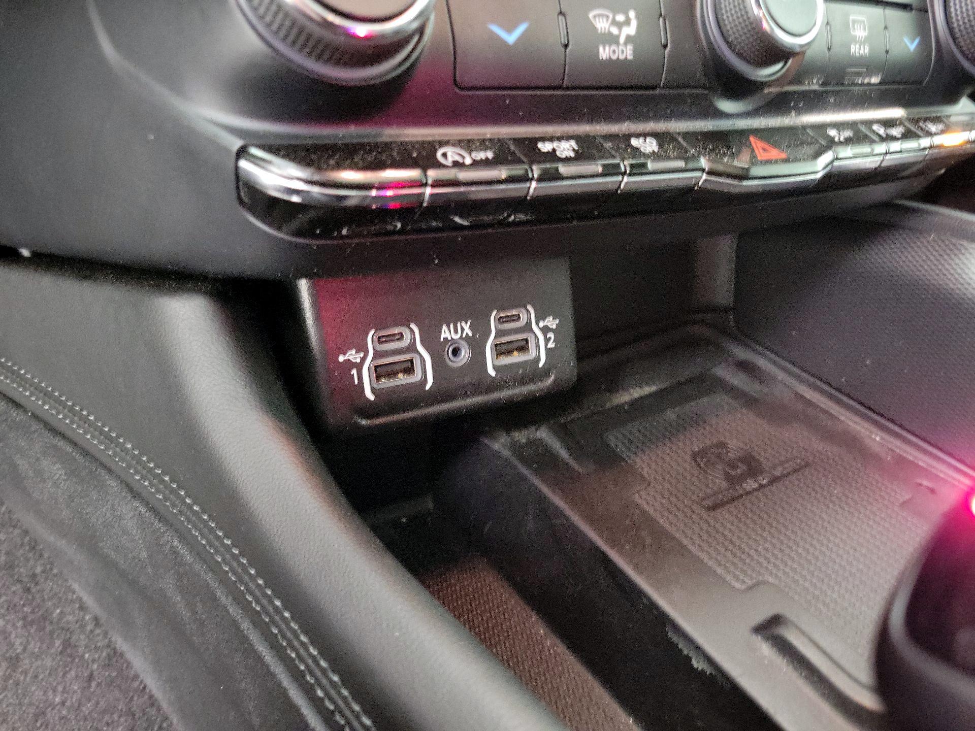 Thumbnail: 2022 Dodge Durango - 19