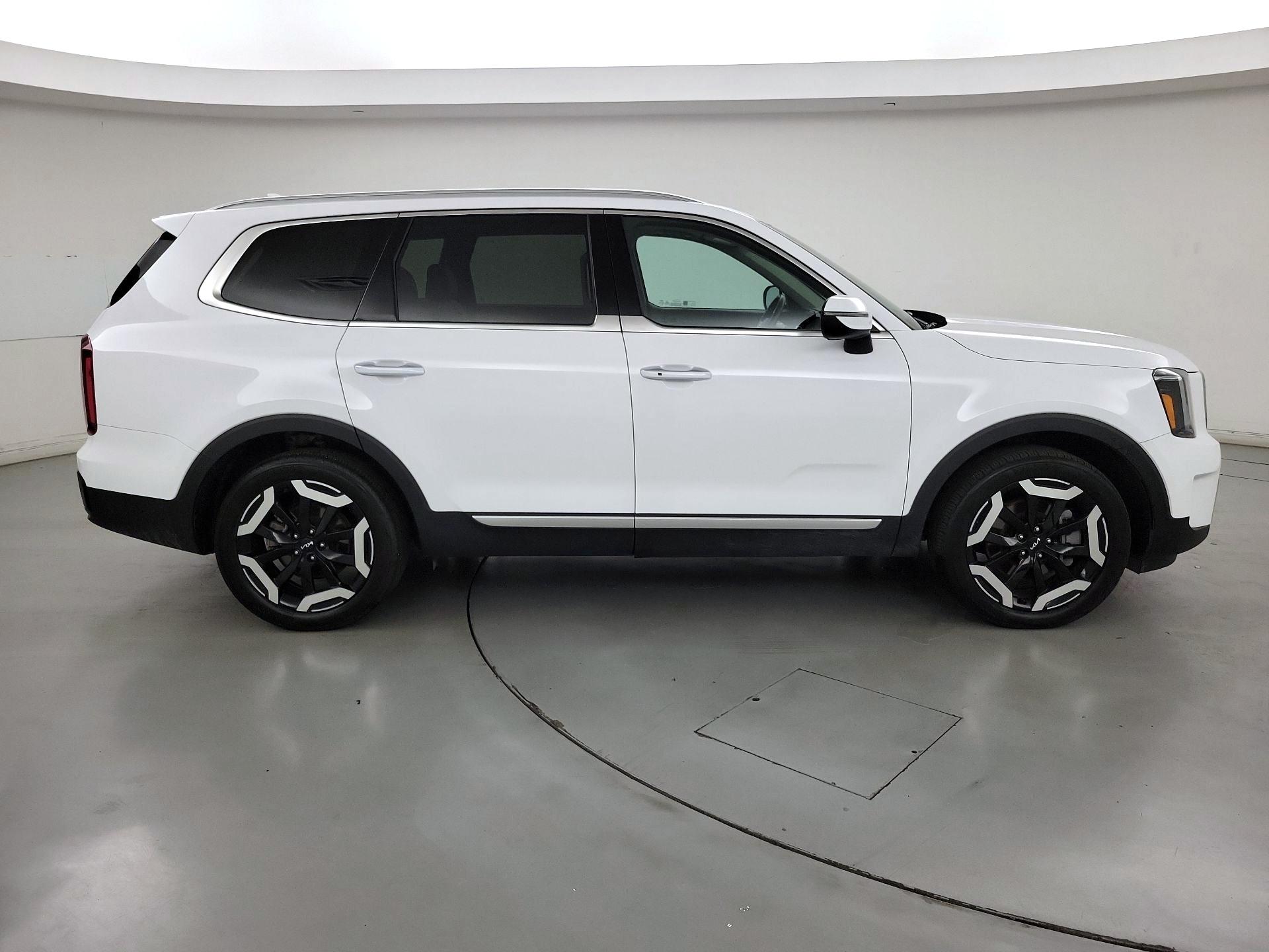 Thumbnail: 2025 Kia Telluride - 4