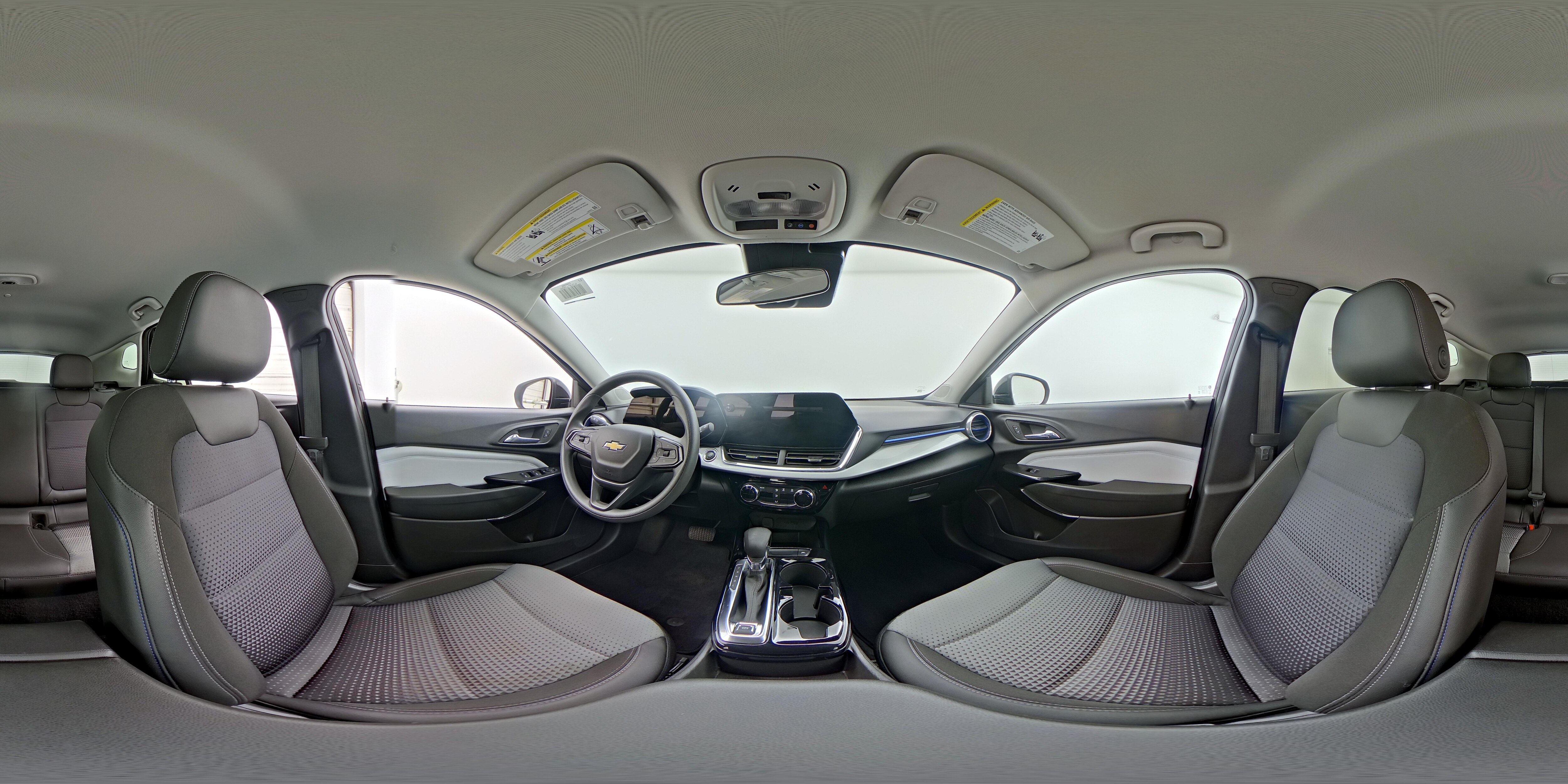 2025 Chevrolet Trax LT - Photo 24