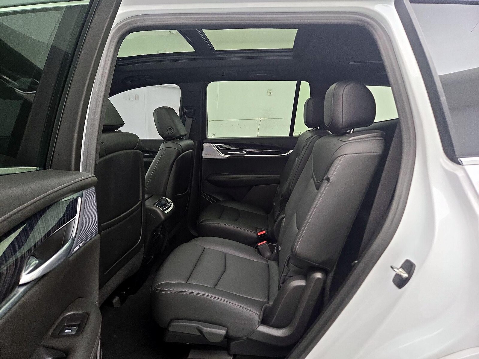 Rear Air Conditioning