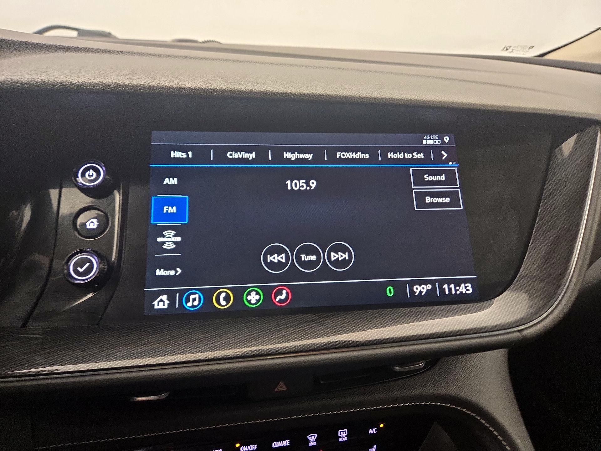 Thumbnail: 2022 Buick Envision - 15