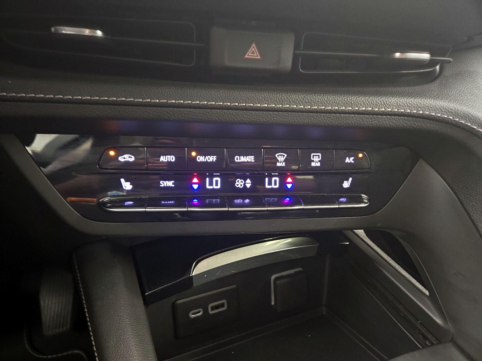 Thumbnail: 2022 Buick Envision - 16