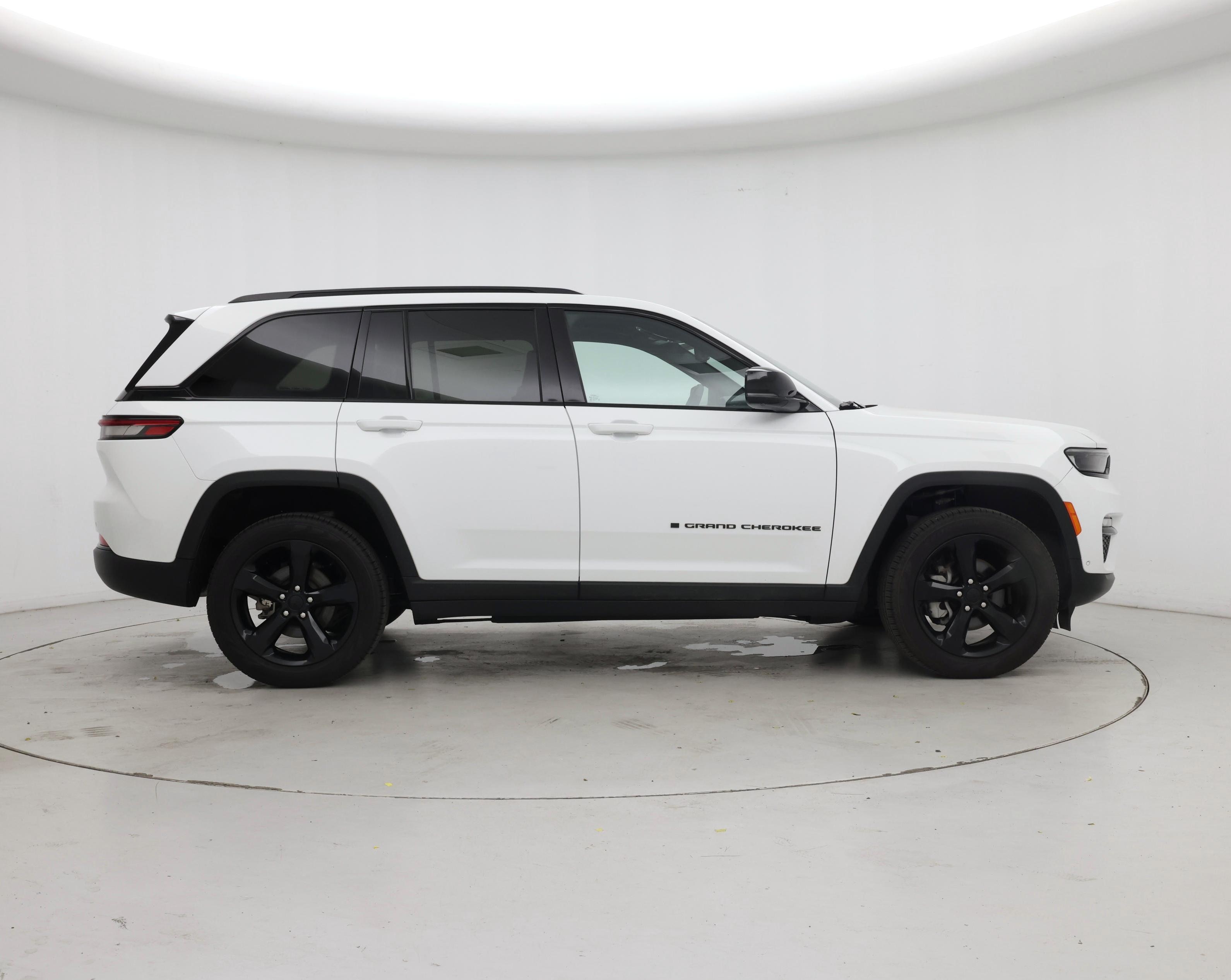 Thumbnail: 2025 Jeep Grand Cherokee - 7
