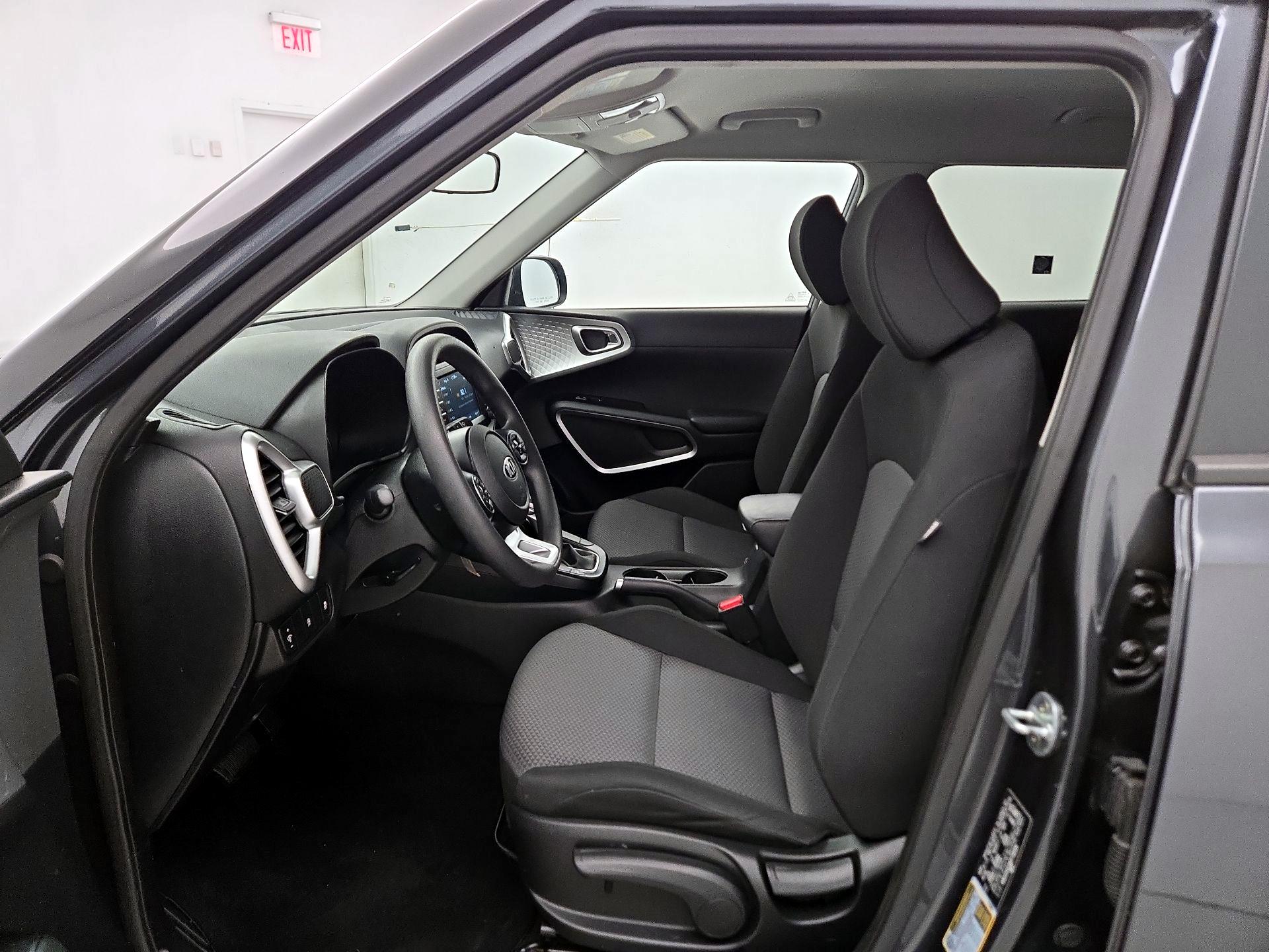 Thumbnail: 2021 Kia Soul - 9