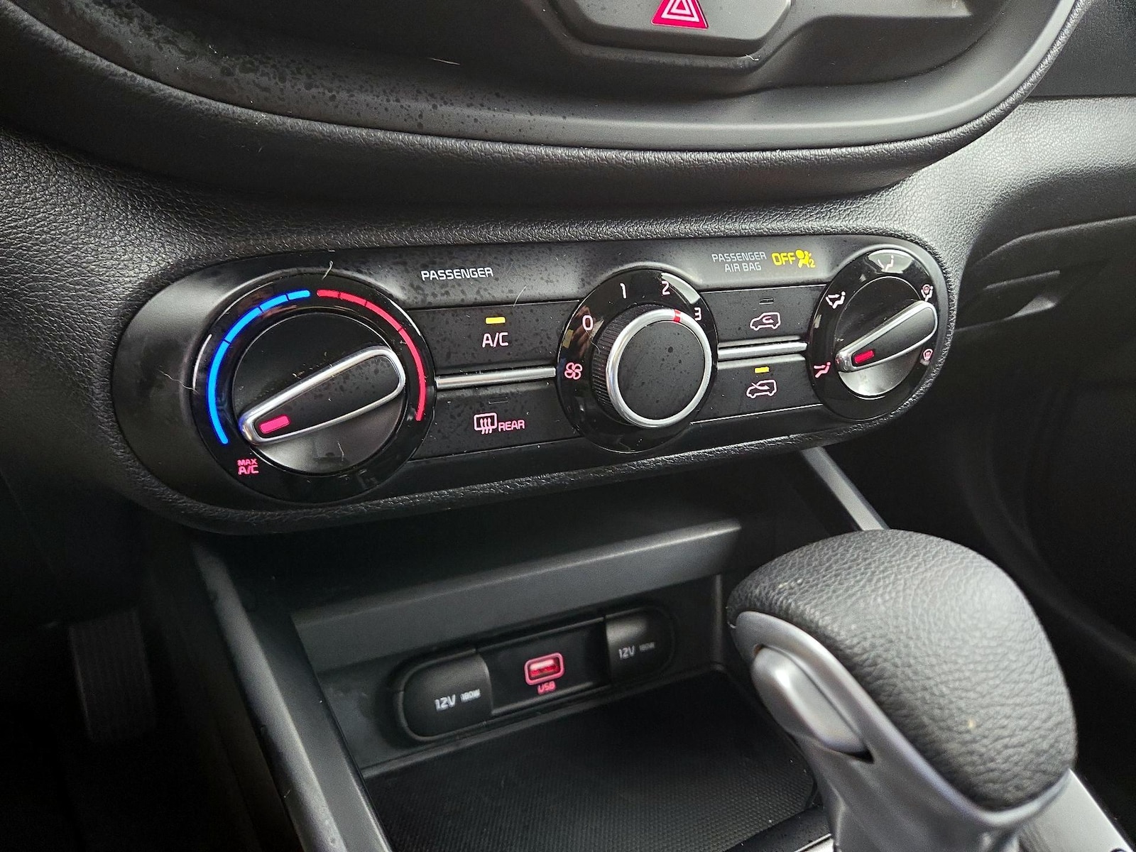 2021 Kia Soul LX - Photo 15
