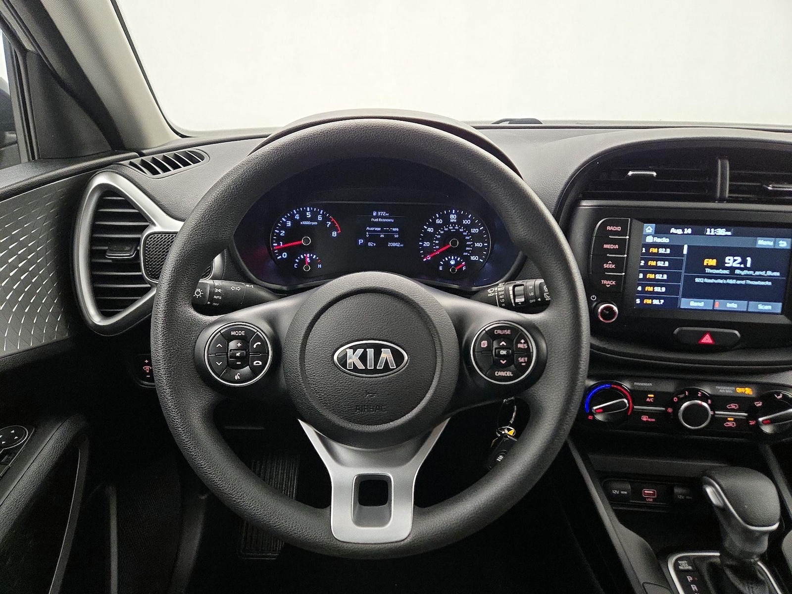 2021 Kia Soul LX - Photo 9
